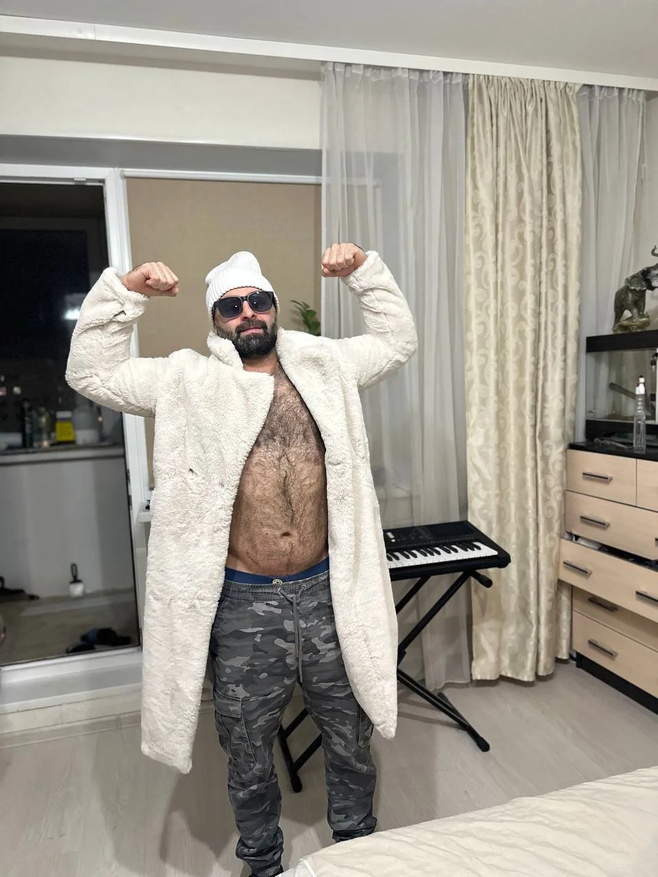 XXX Porn Photo of Nude HAIR-MAN 6
