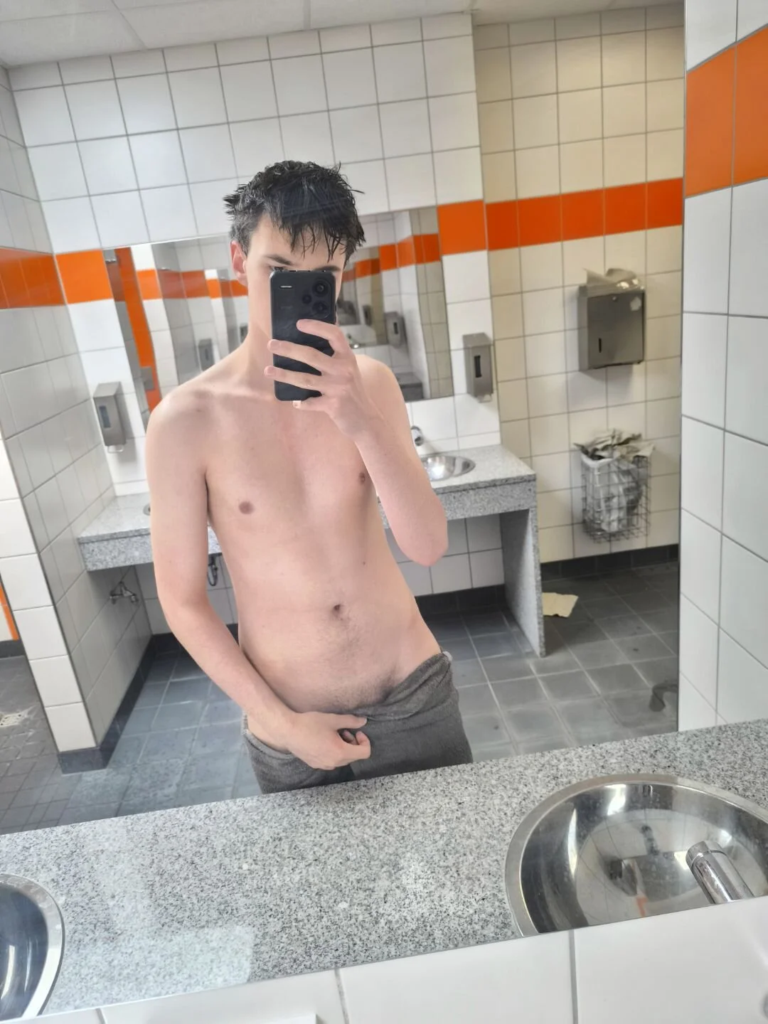 XXX Porn Photo of Nude Naked_Ben 3