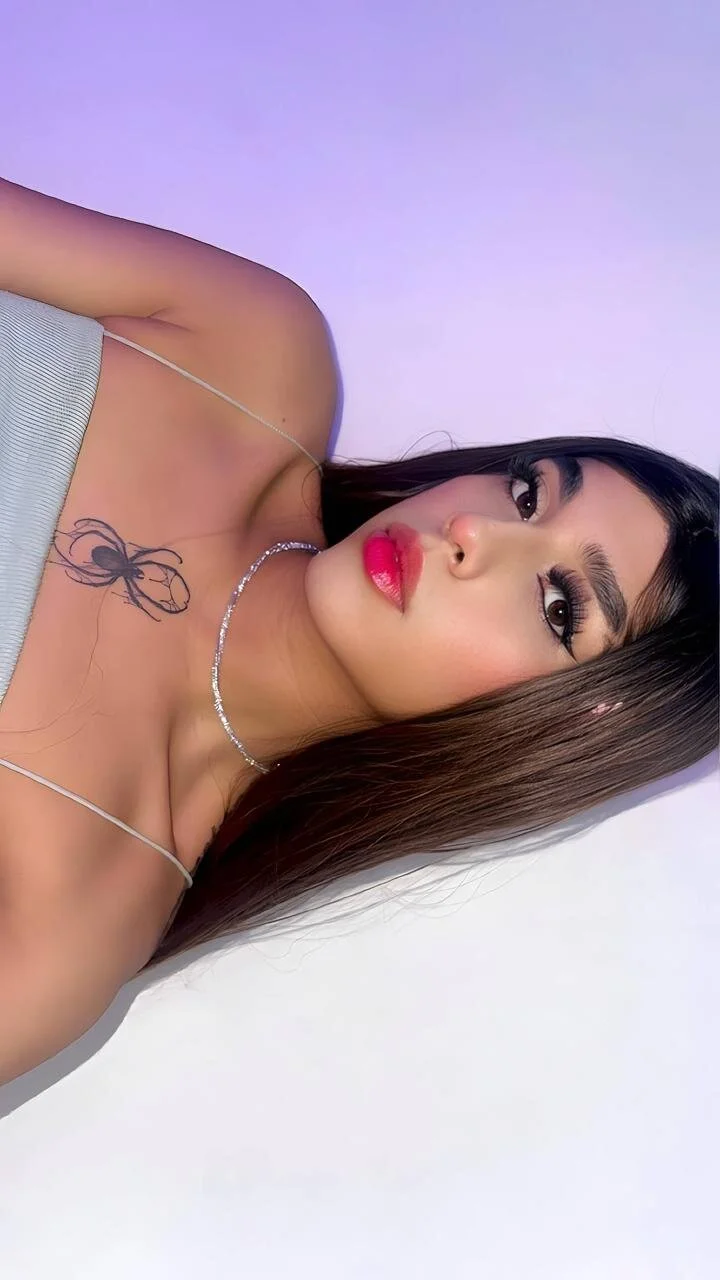 XXX Porn Photo of Nude Ari_Miaxx 8