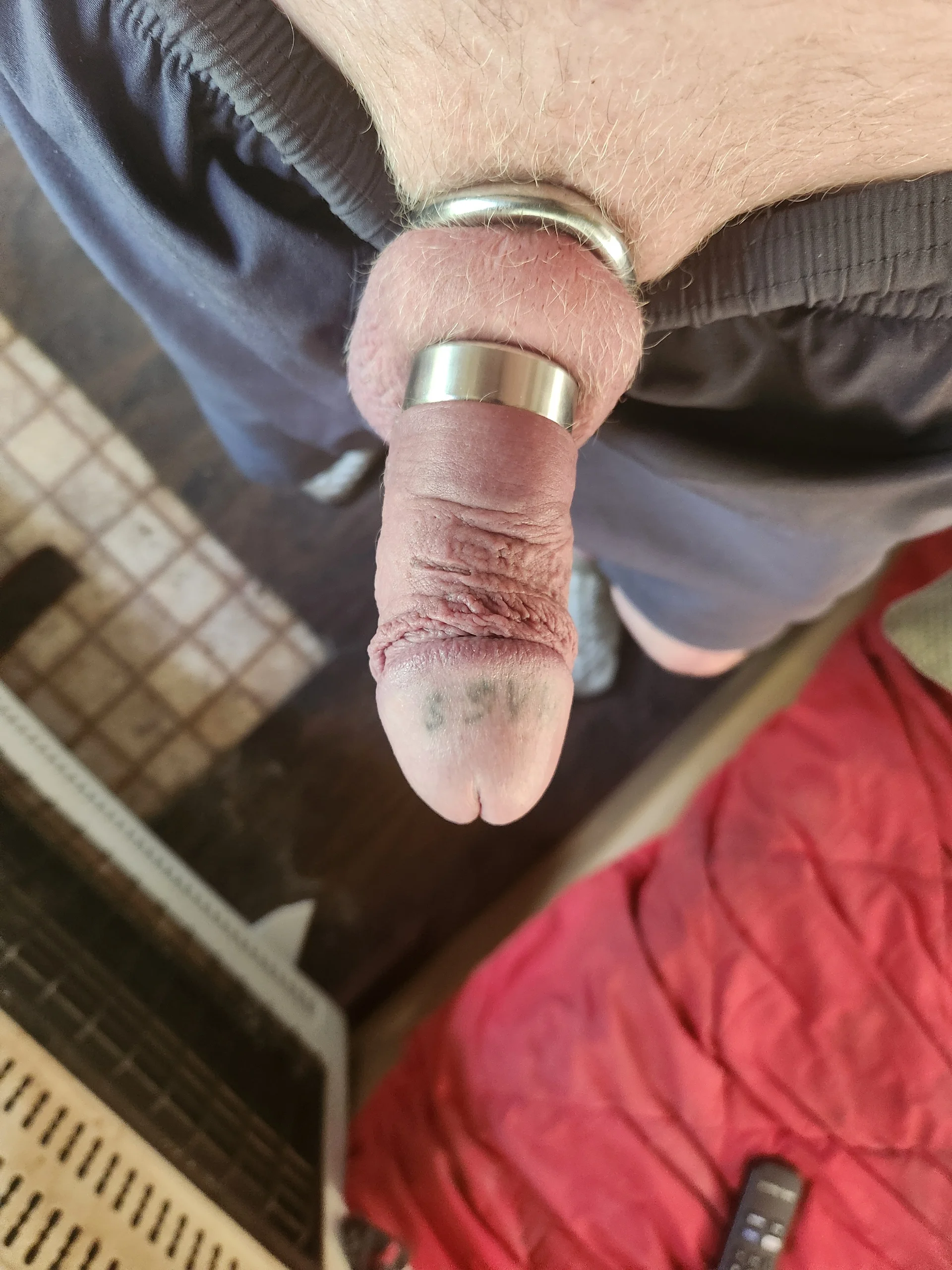 XXX Porn Photo of Nude Horneymalelooking 4