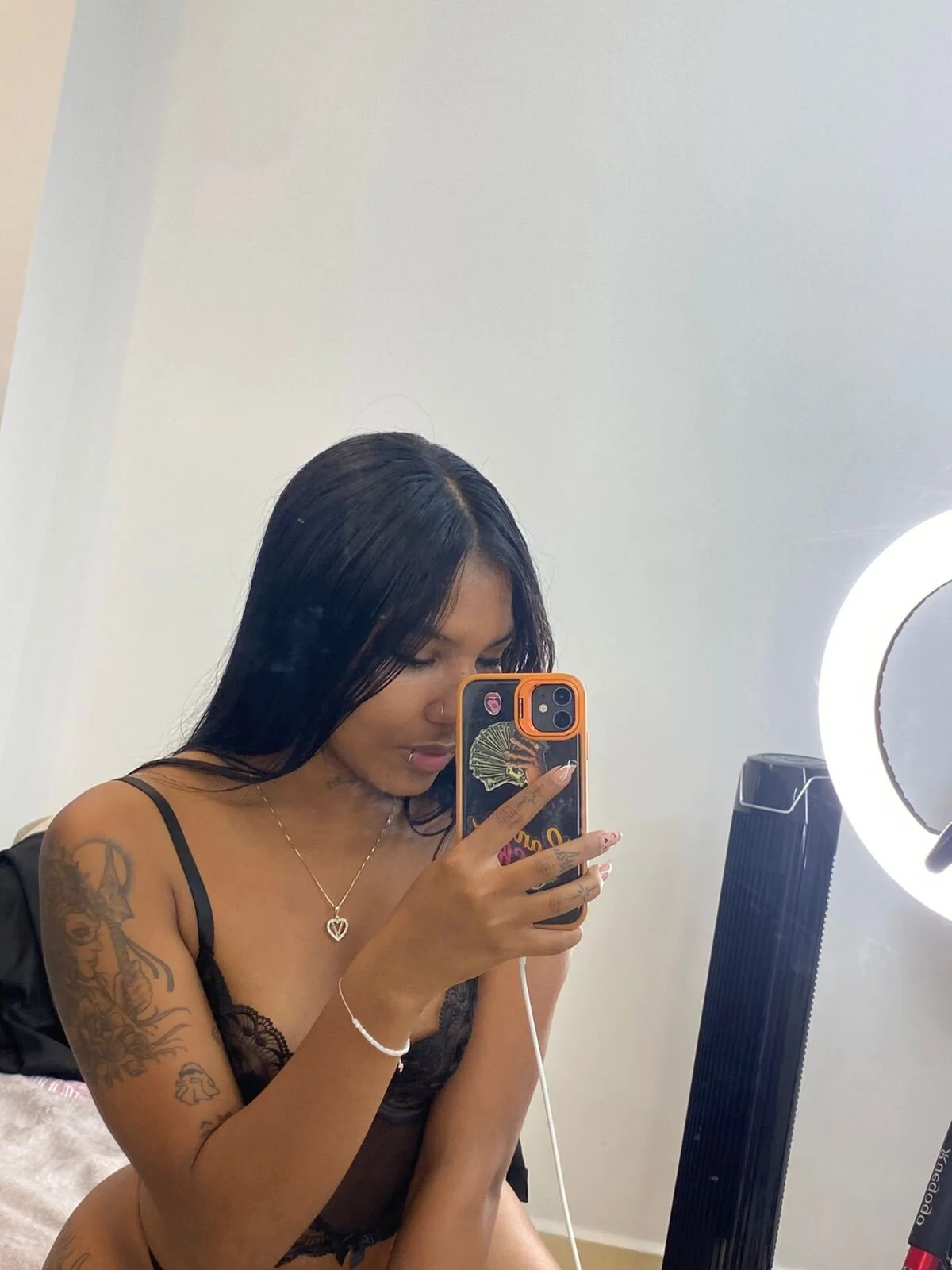 XXX Porn Photo of Nude pocahontas_pow 12
