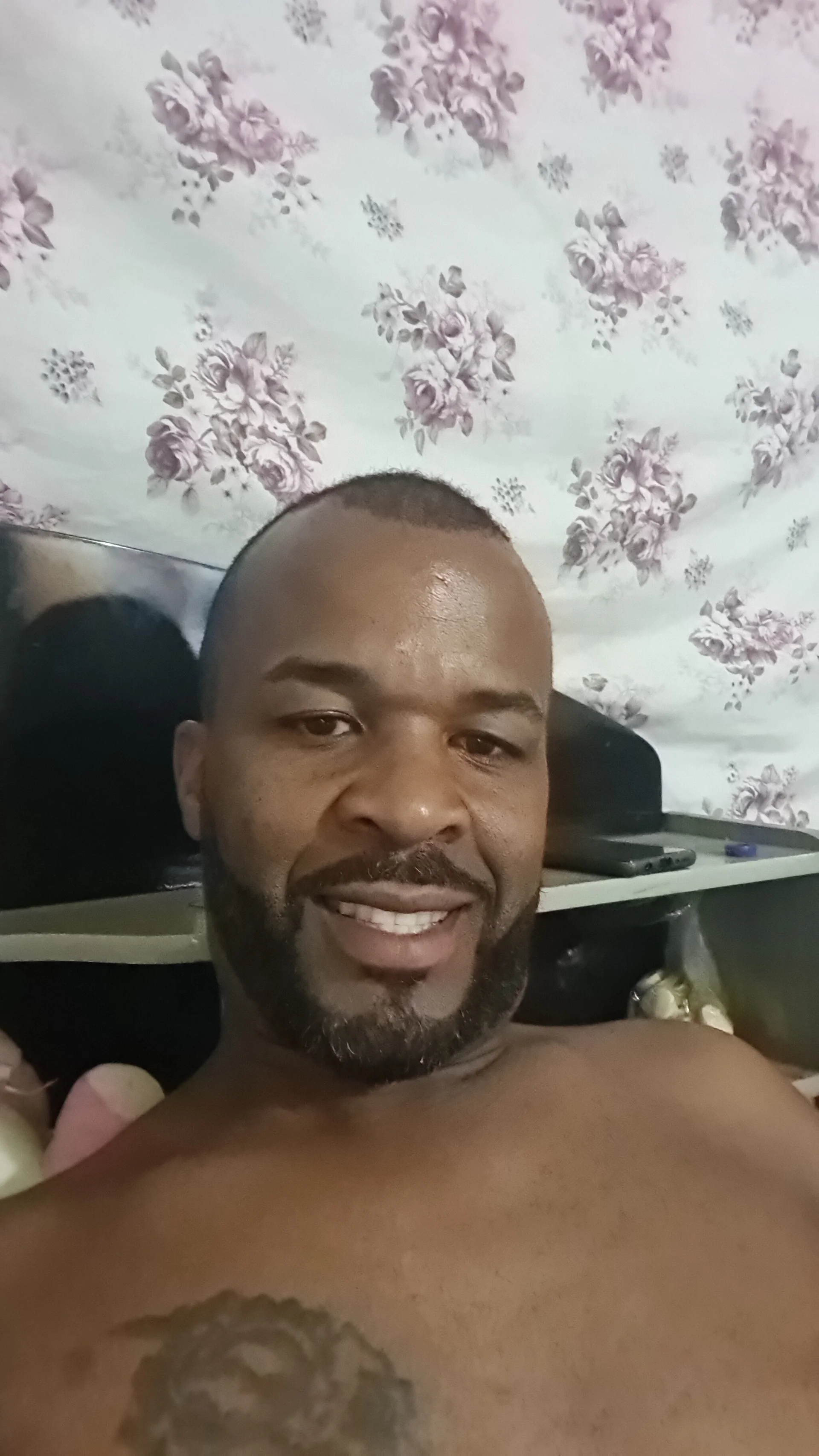 XXX Porn Photo of Nude Ricardokalll 2
