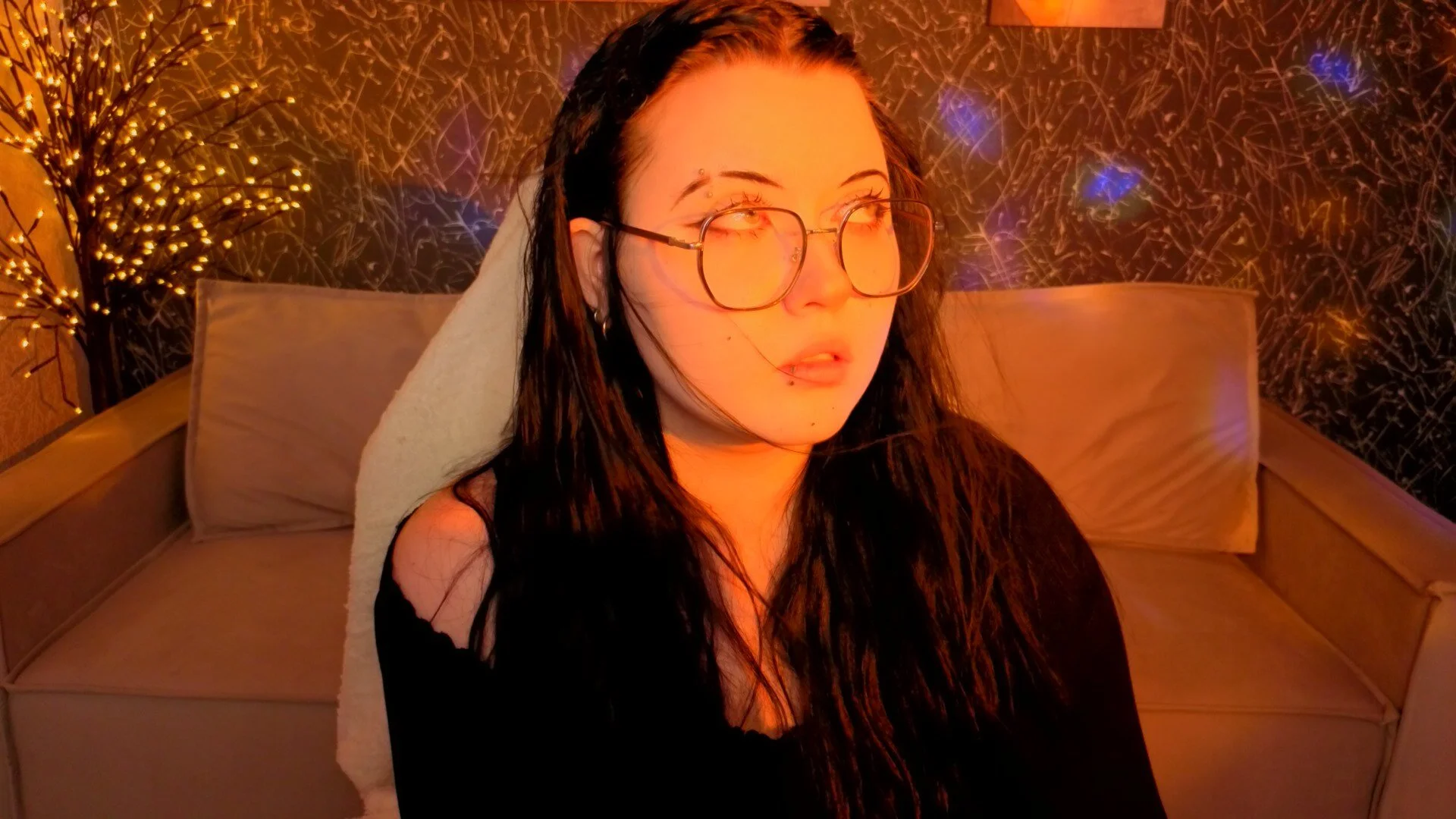 XXX Porn Photo of Nude Kira_G0ld 3