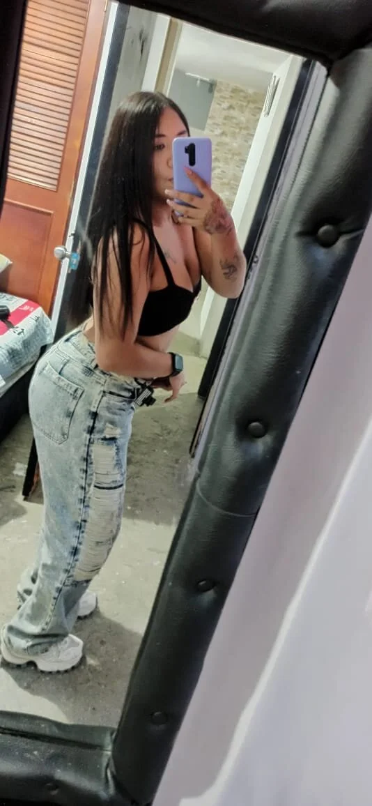 XXX Porn Photo of Nude caanndy_rose 2