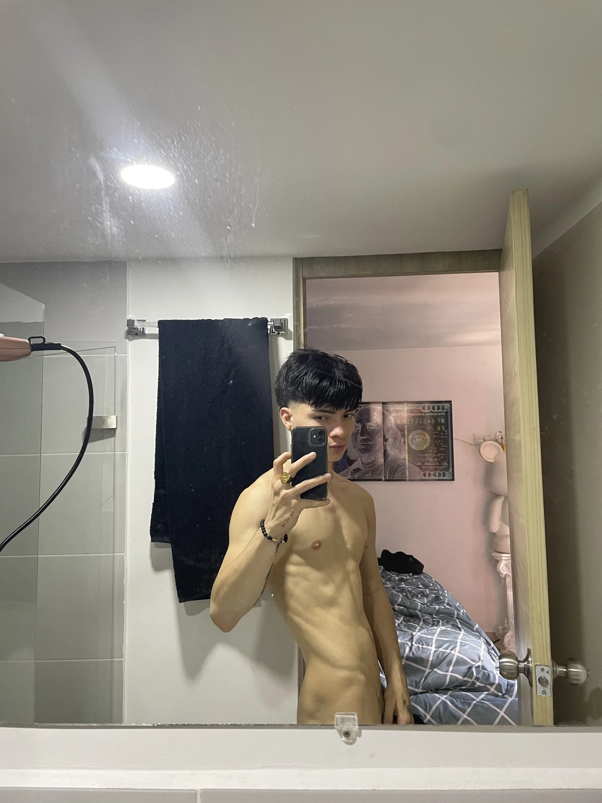 XXX Porn Photo of Nude pretur_cruba1 17