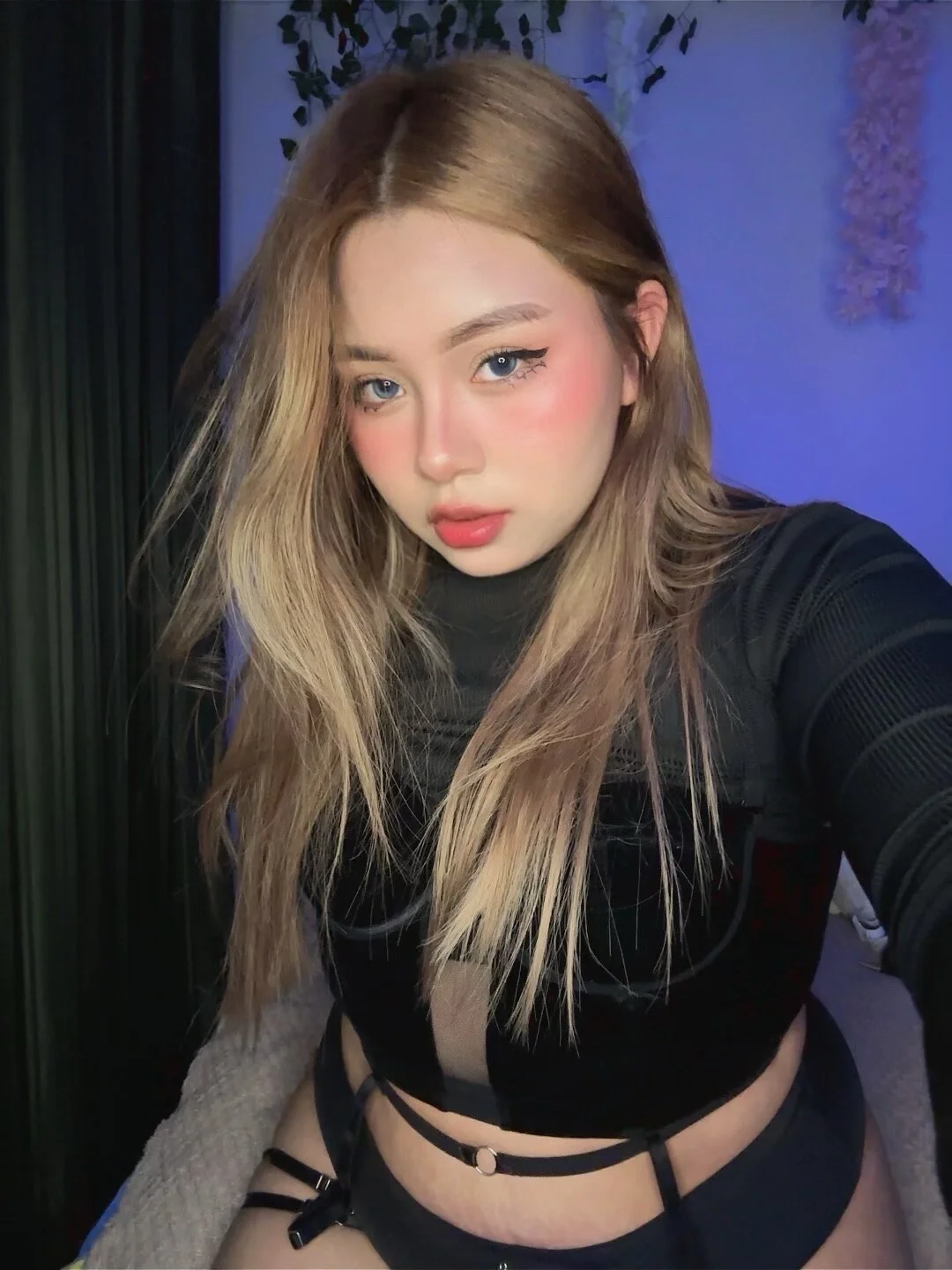 XXX Porn Photo of Nude Sammy6793 20