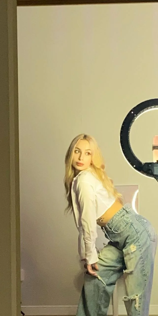 XXX Porn Photo of Nude OnlyLaney 5