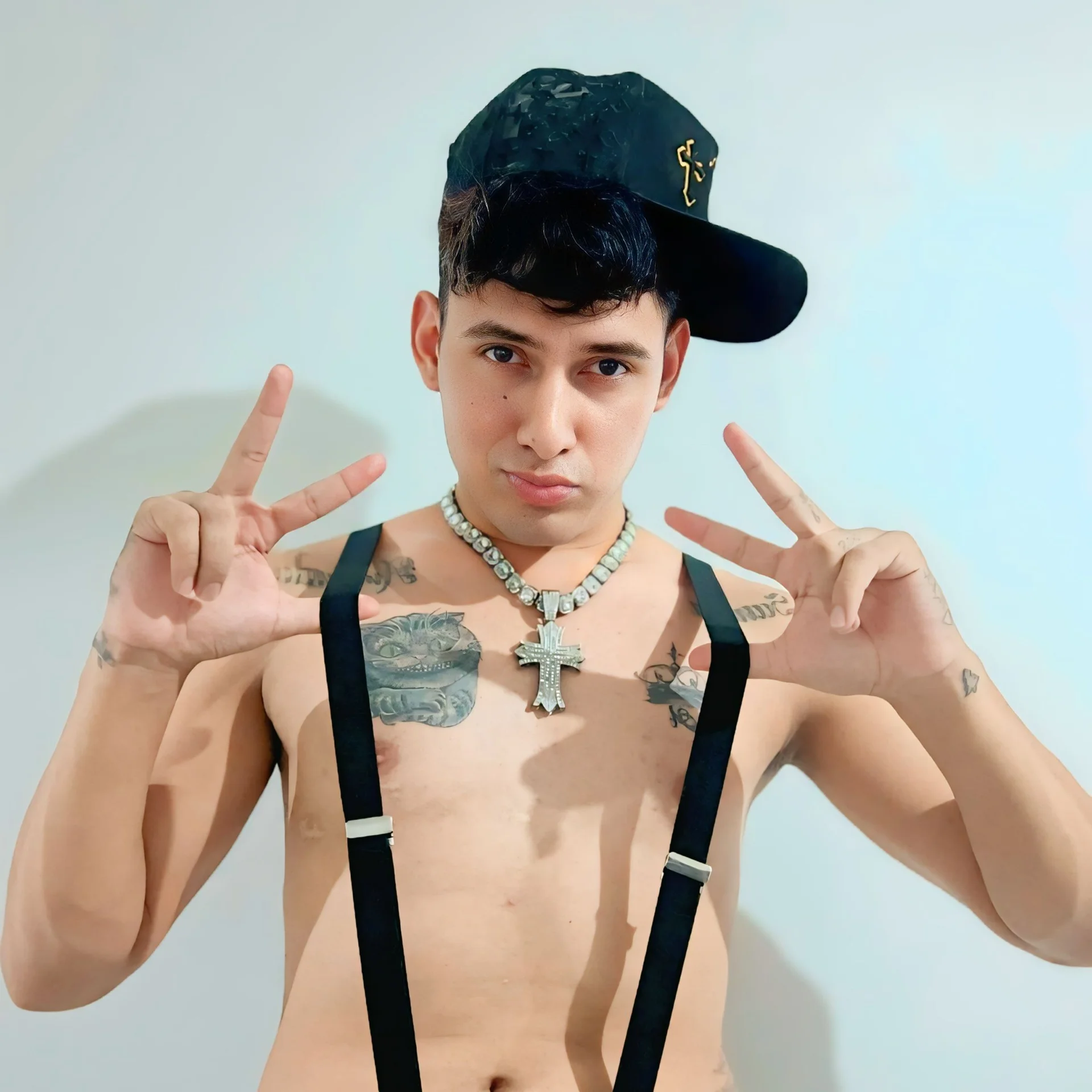 XXX Porn Photo of Nude hotguyvictor 14
