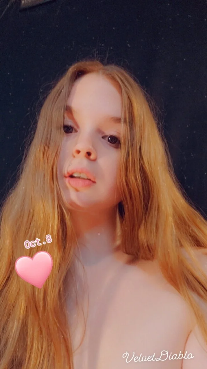 XXX Porn Photo of Nude VelvetDiablo 124