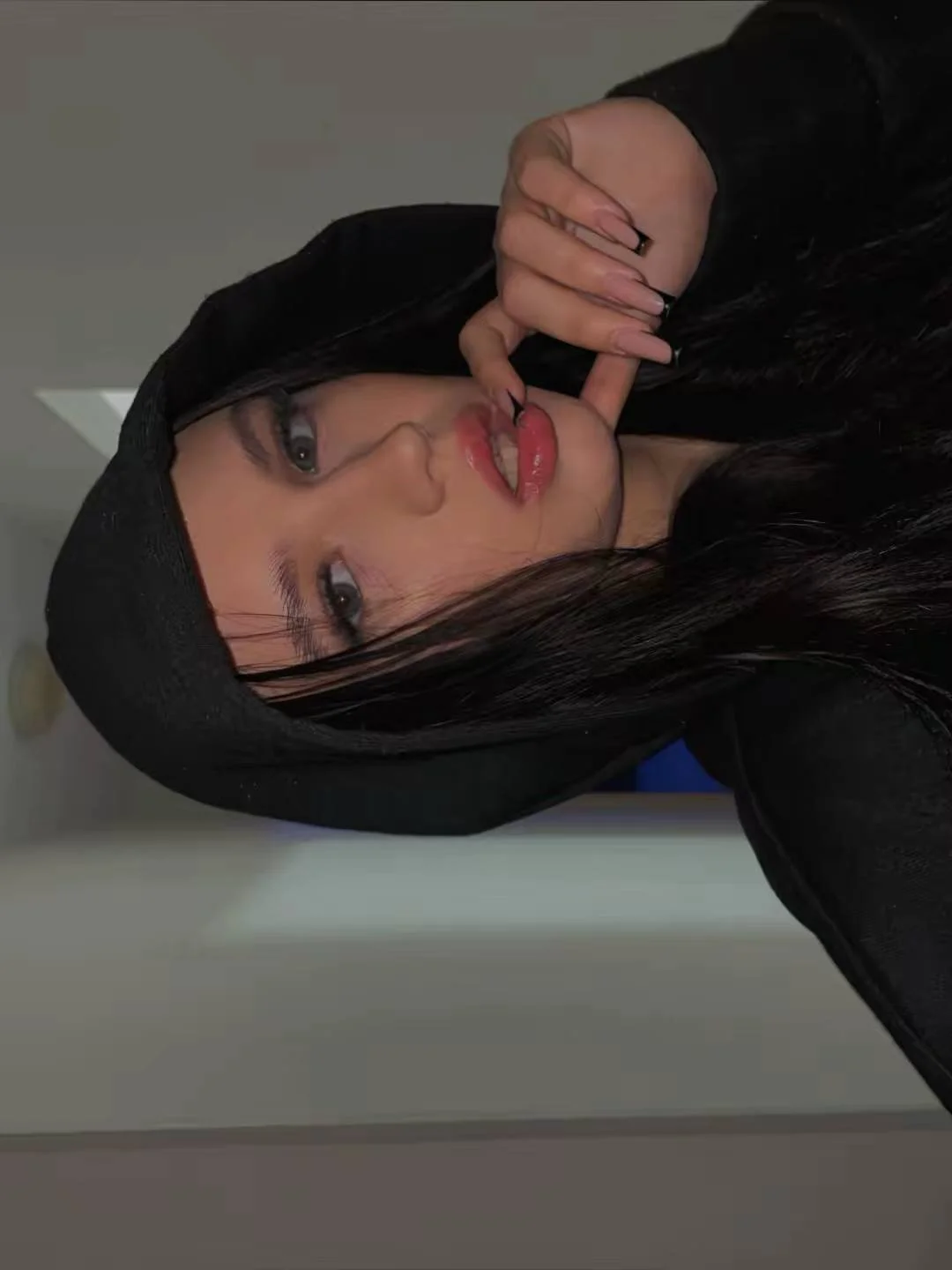 XXX Porn Photo of Nude Miaa_Hill 2