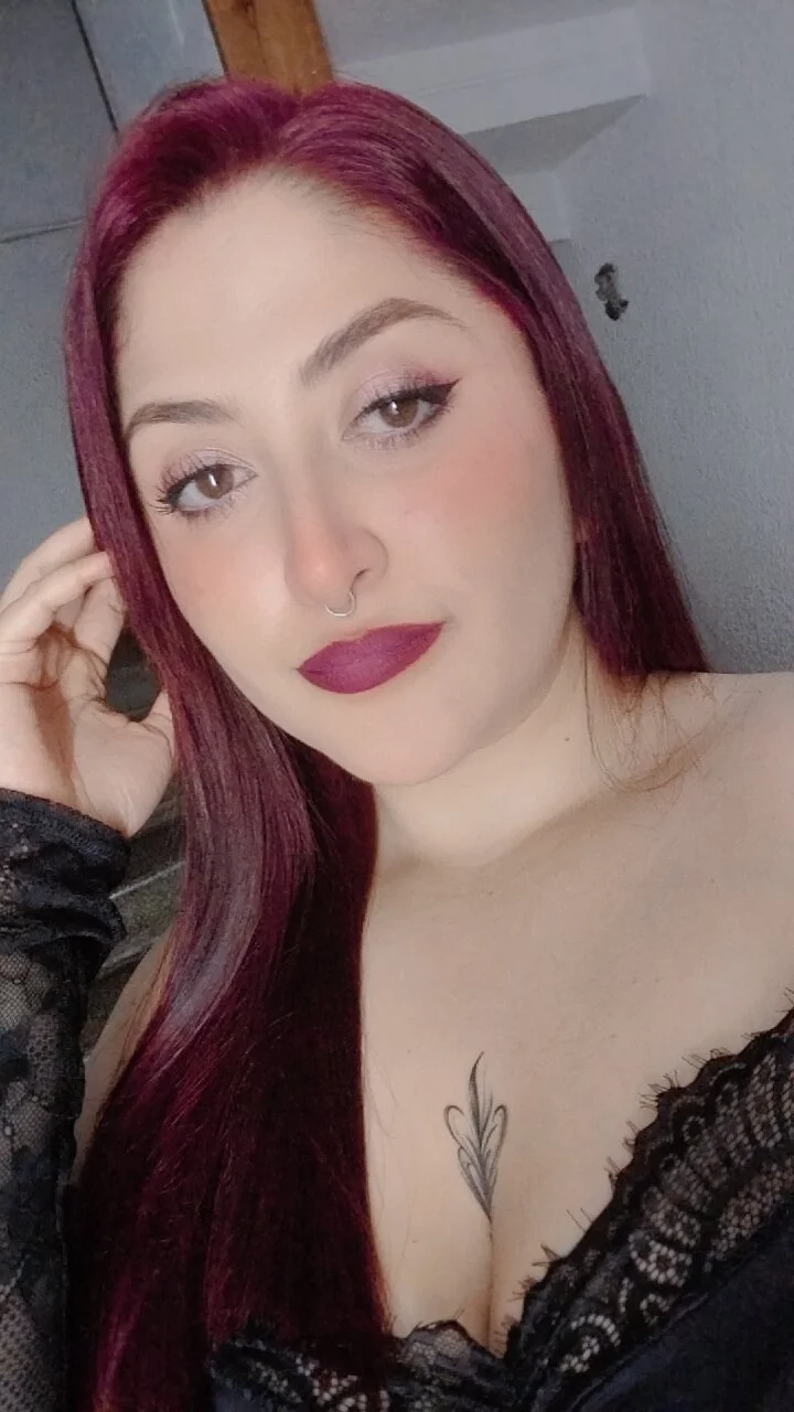 XXX Porn Photo of Nude JuliiGrey 16