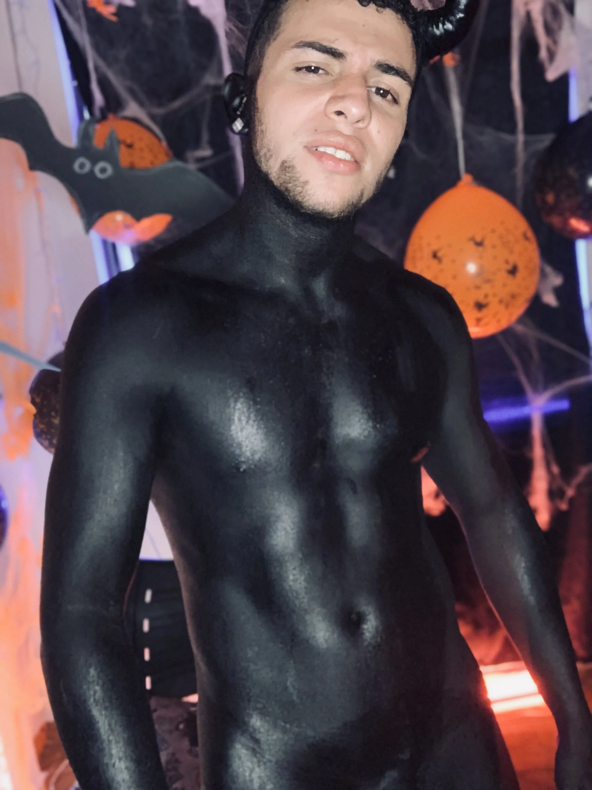 XXX Porn Photo of Nude logan_smith 10