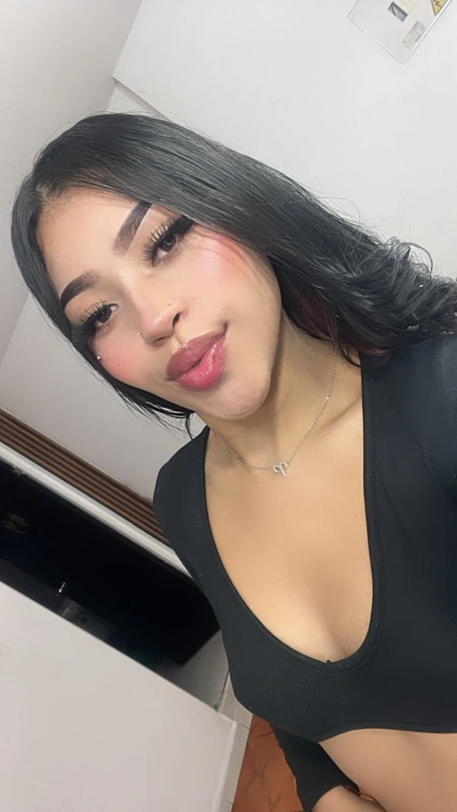 XXX Porn Photo of Nude adhara__messY 4