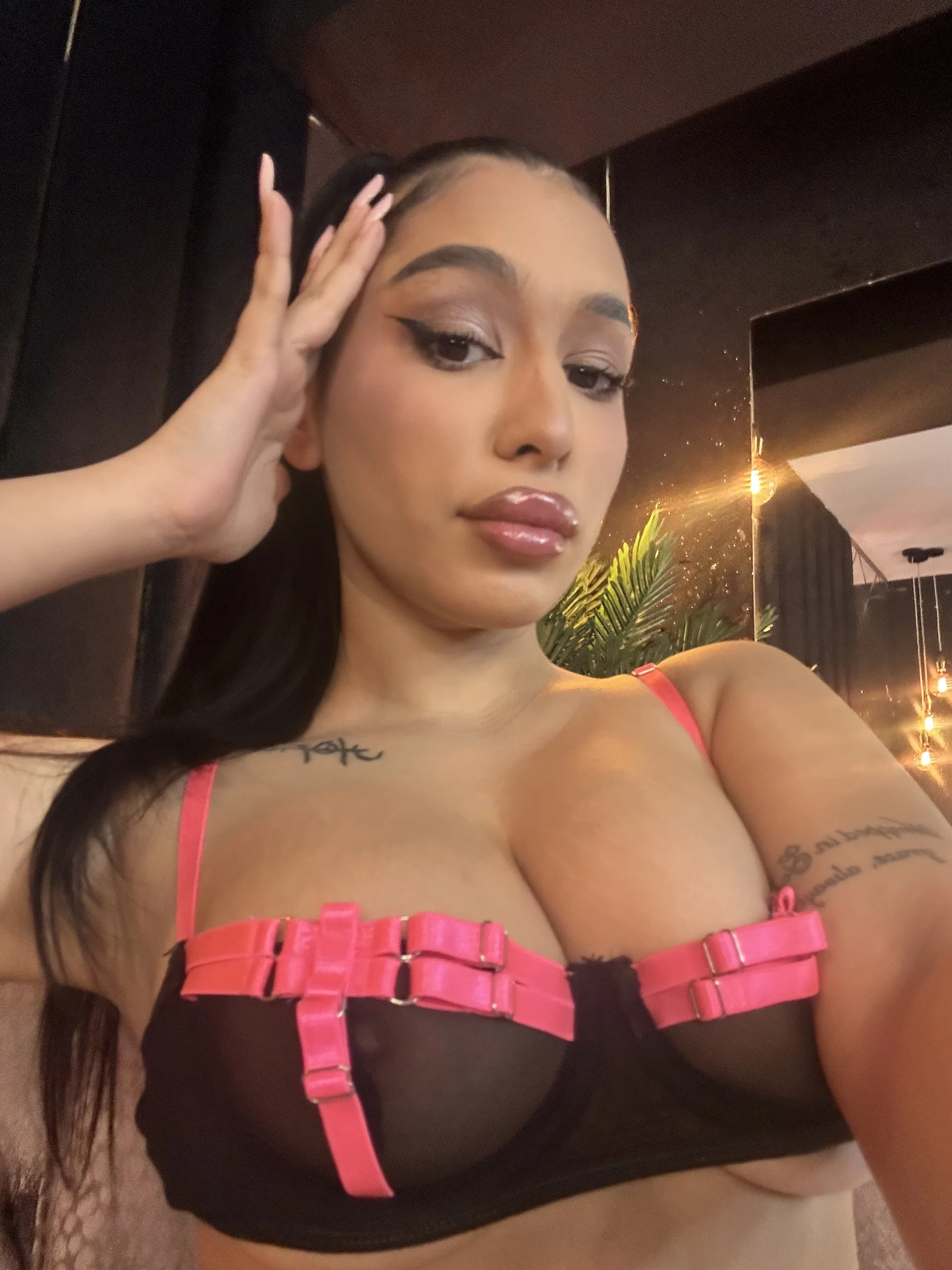 XXX Porn Photo of Nude CherrieTeen 22