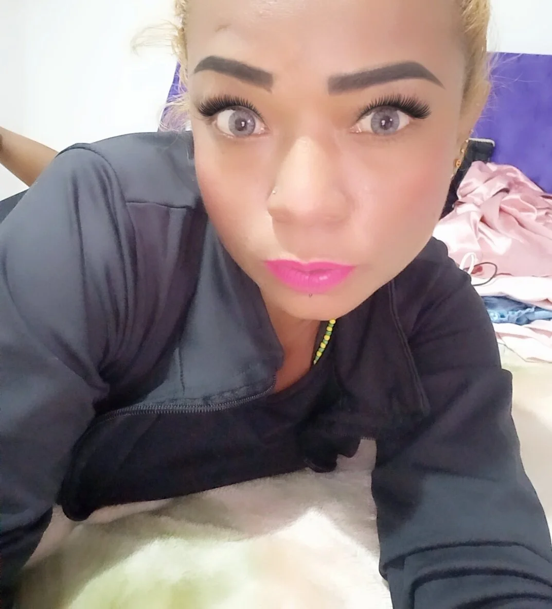 XXX Porn Photo of Nude gatadeojosclaros 20