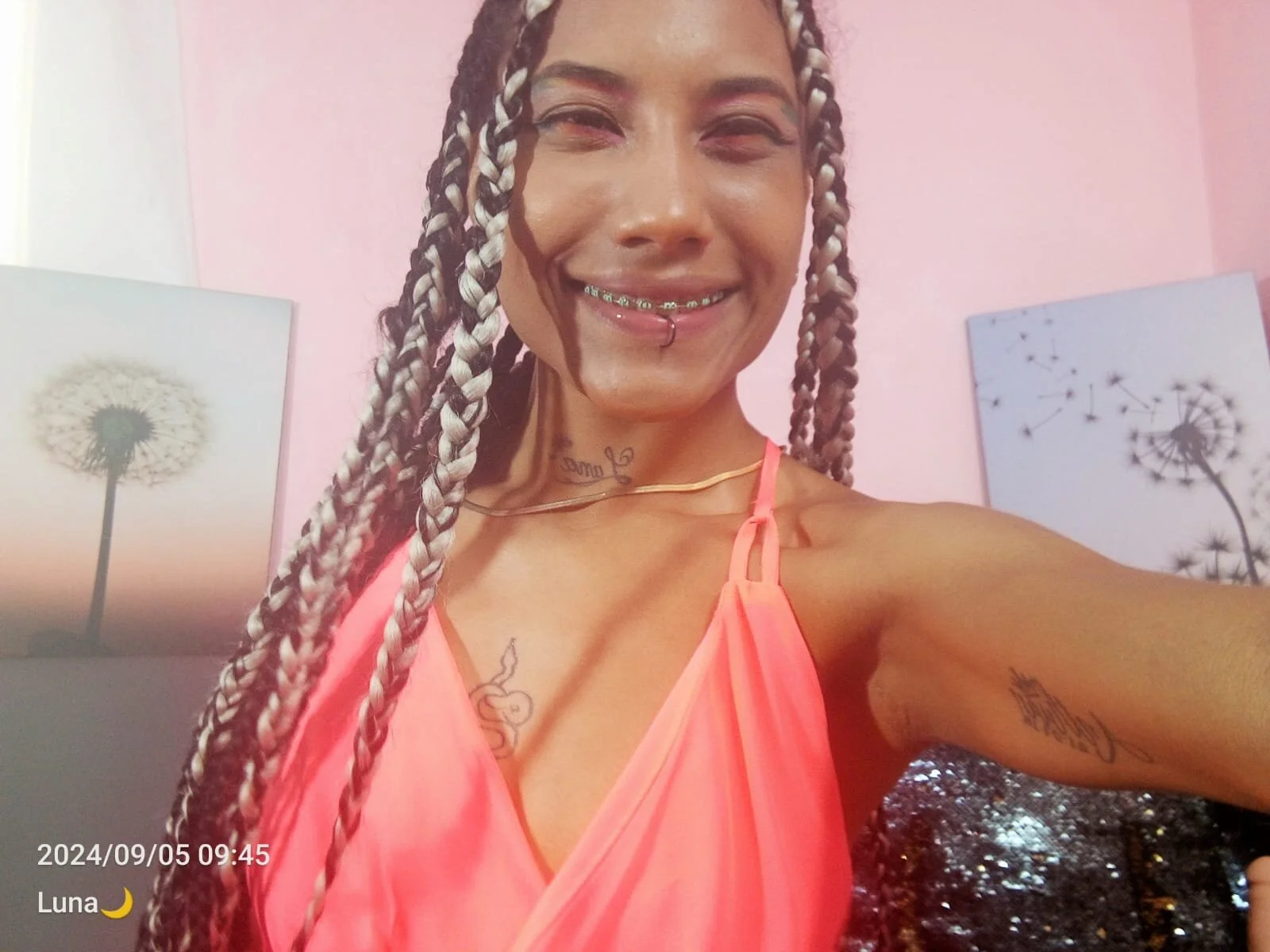 XXX Porn Photo of Nude Mieldeluna 3
