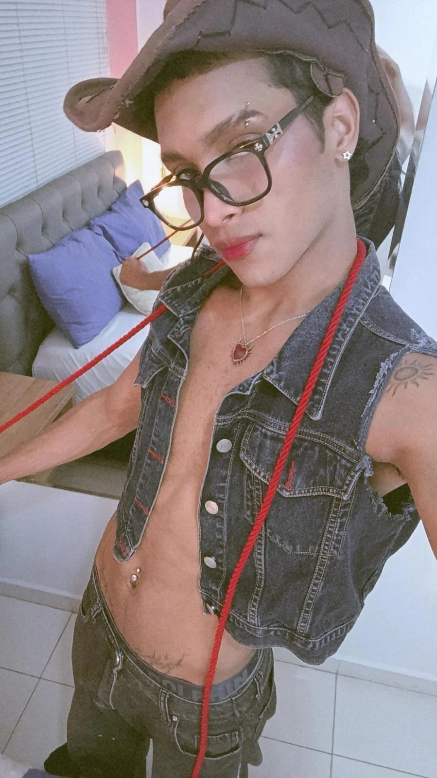 XXX Porn Photo of Nude andres_hot9 8