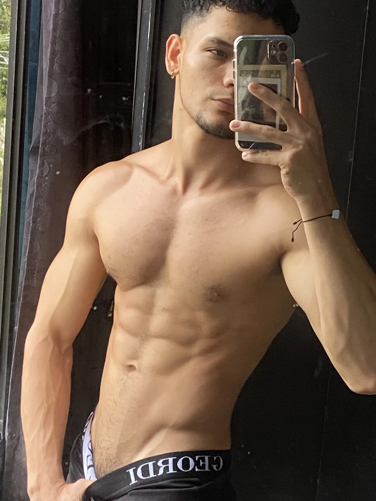 XXX Porn Photo of Nude AlessandroKiing 5