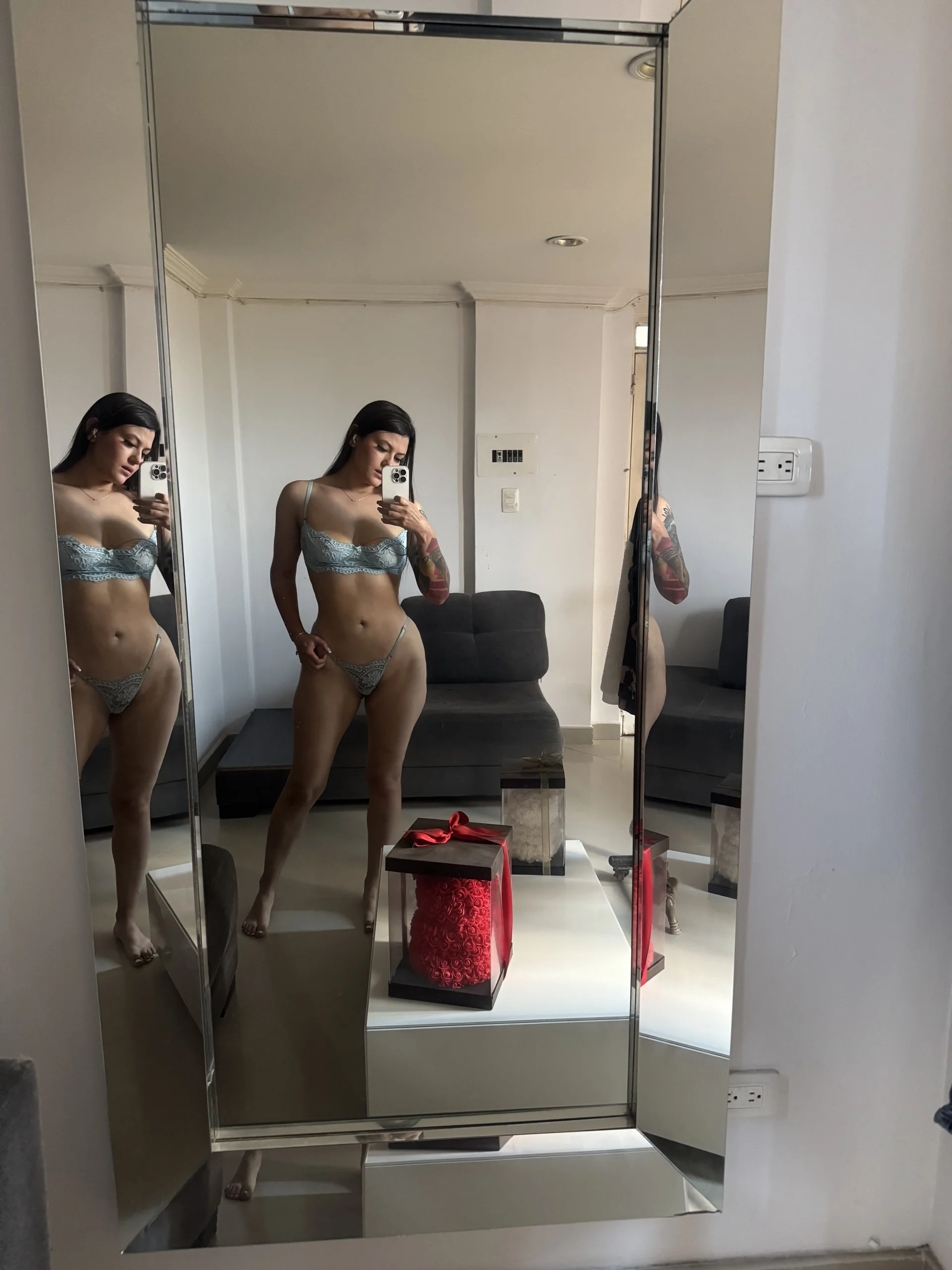 XXX Porn Photo of Nude Nicols66 4