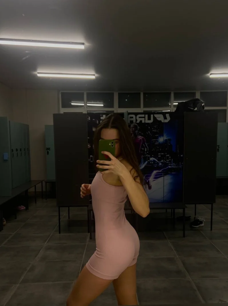 XXX Porn Photo of Nude Dinadream 16