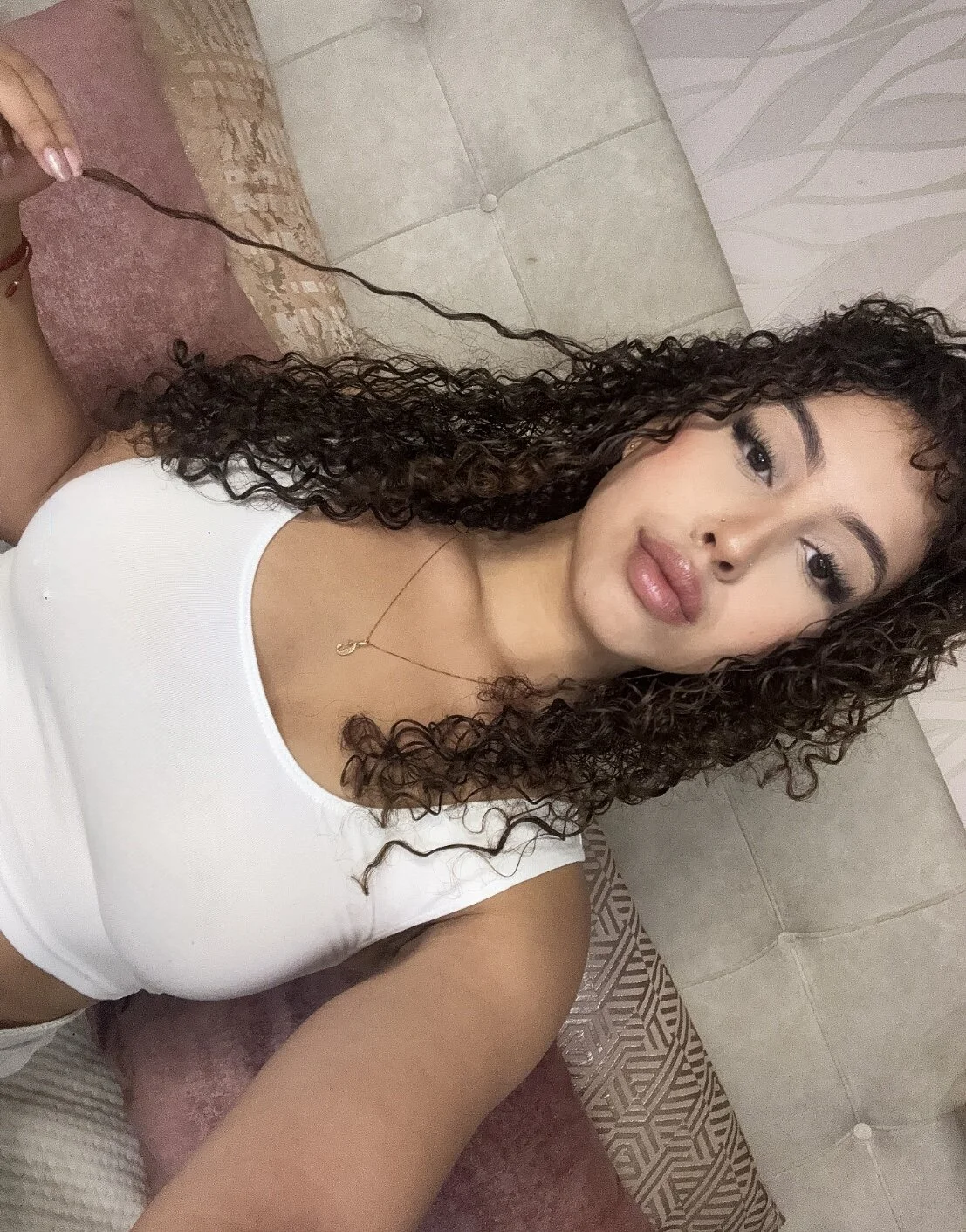 XXX Porn Photo of Nude gia_hofman 5