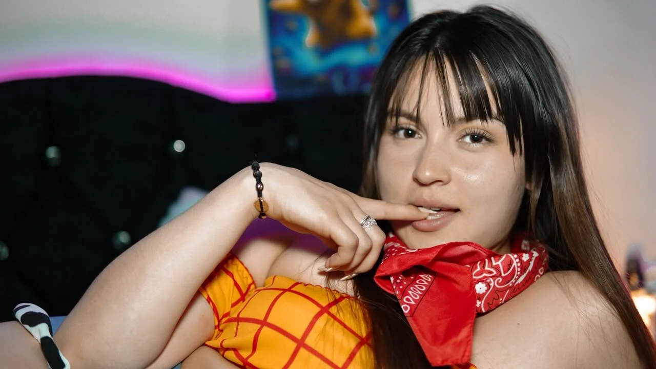 XXX Porn Photo of Nude Bella_Velvet0 7
