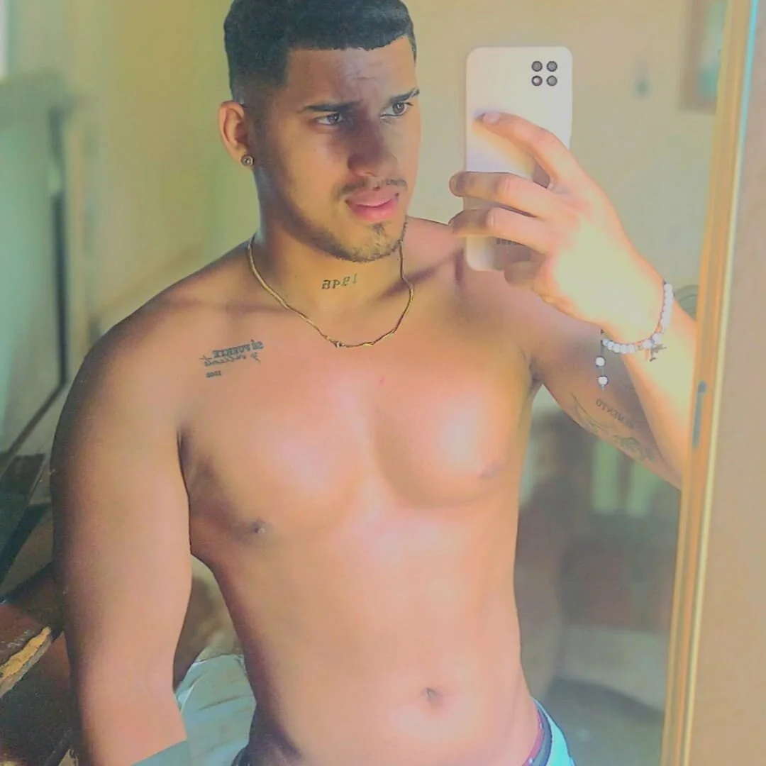 XXX Porn Photo of Nude evan_hardy 6