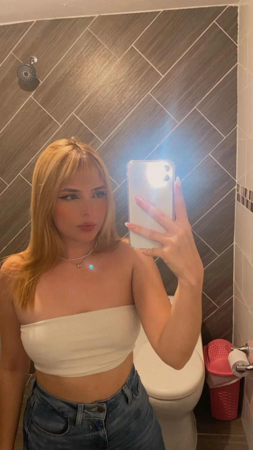 XXX Porn Photo of Nude Blue_Angell 3
