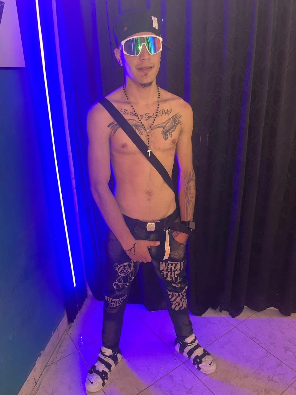 XXX Porn Photo of Nude Oficial_KingOfHeavens 59