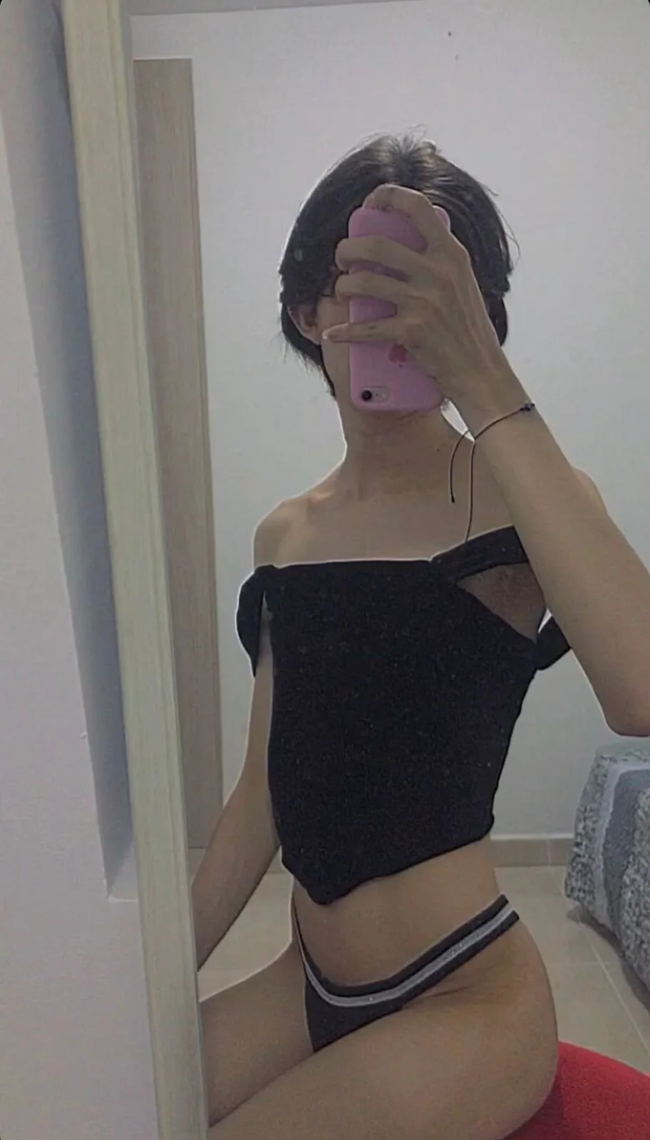 XXX Porn Photo of Nude CuteAri 4