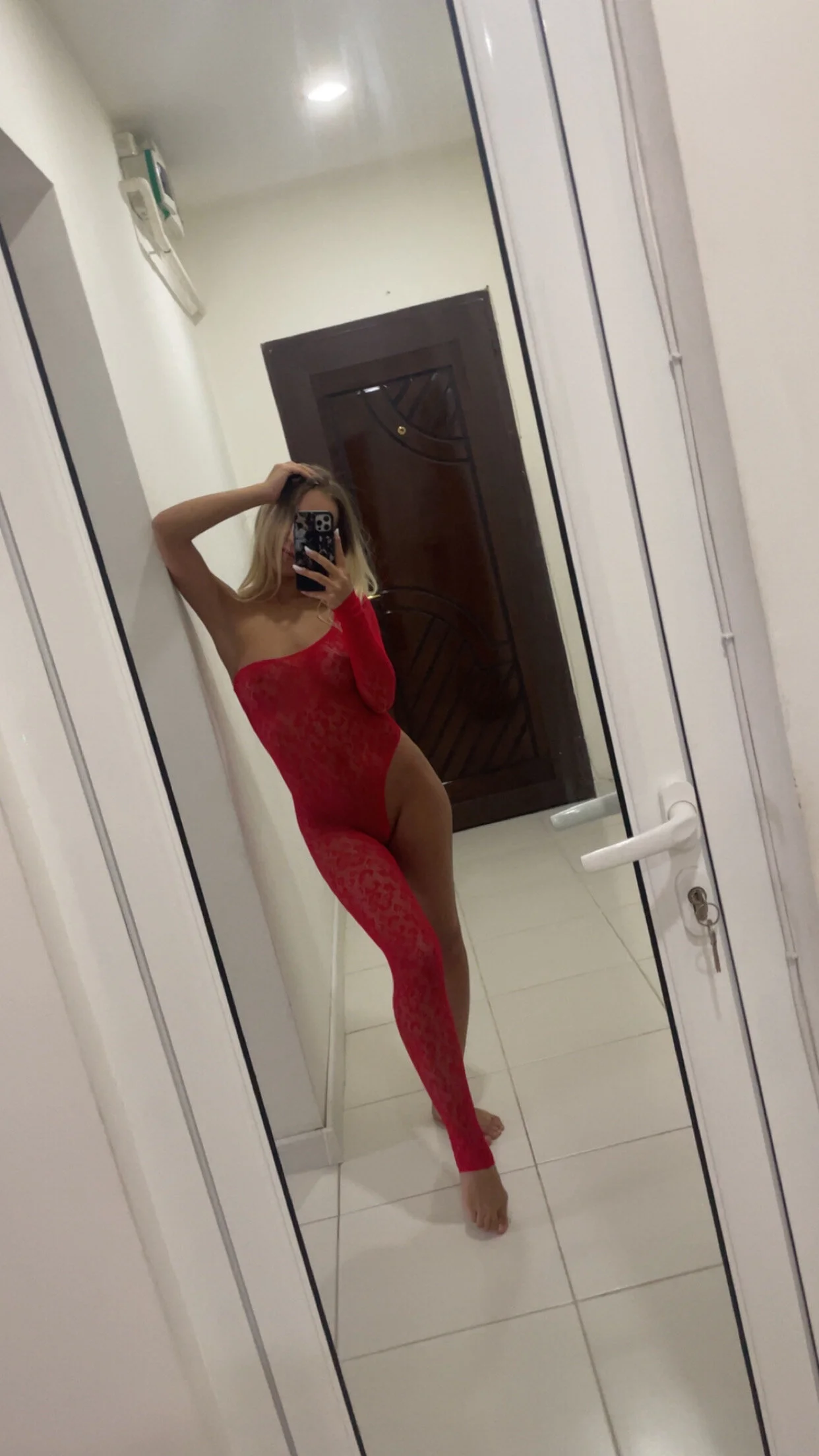 XXX Porn Photo of Nude RahellaBlonde1 17