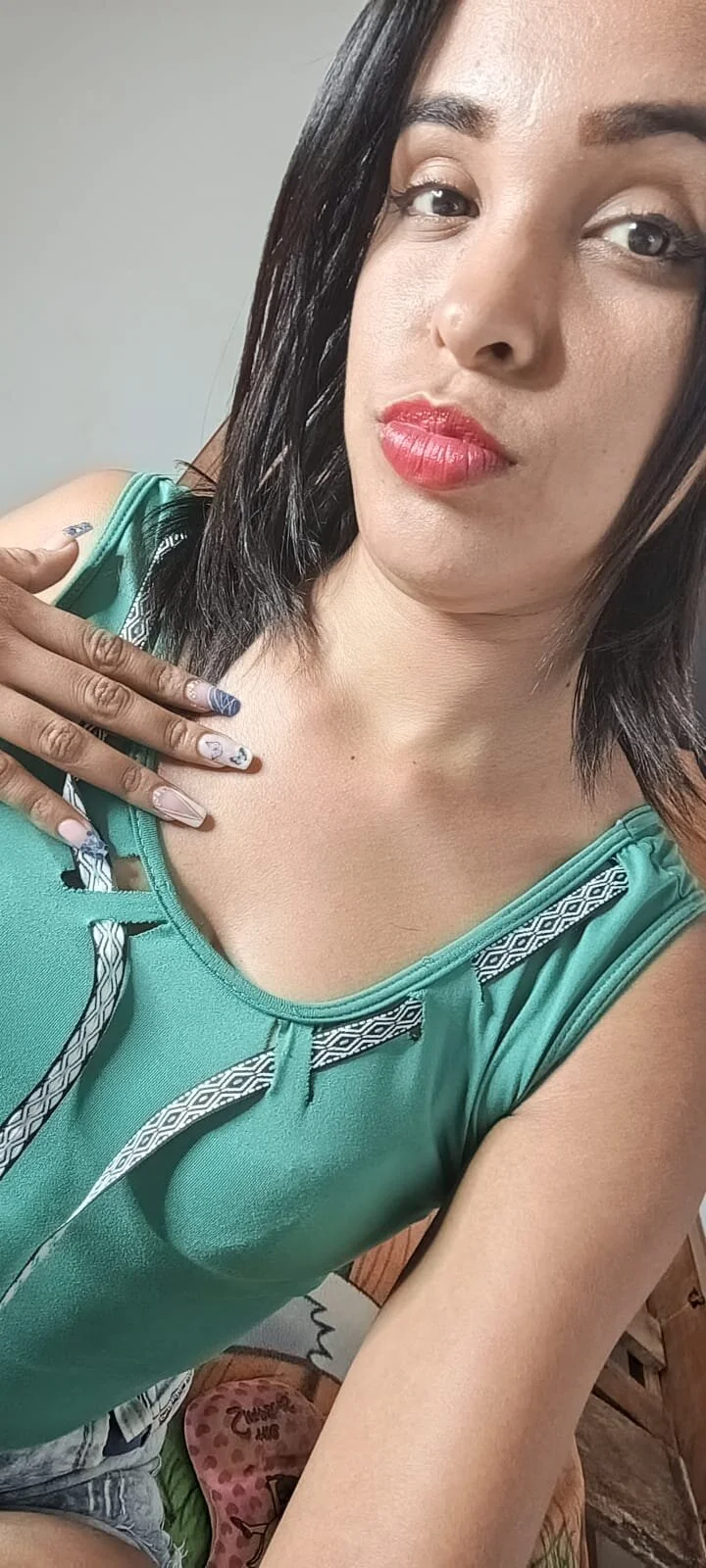 XXX Porn Photo of Nude smallkarlakarla 1