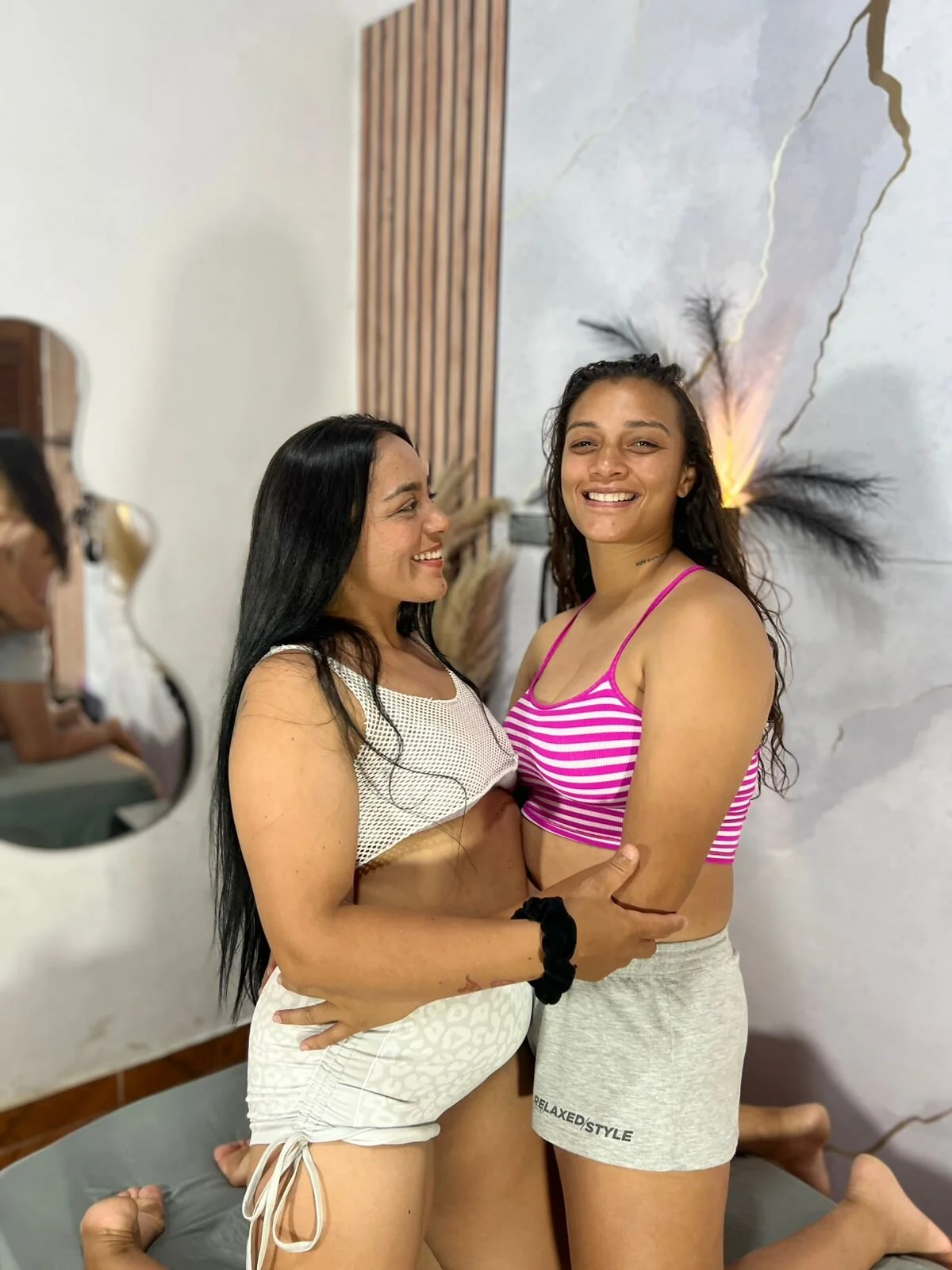 LucyAndBella