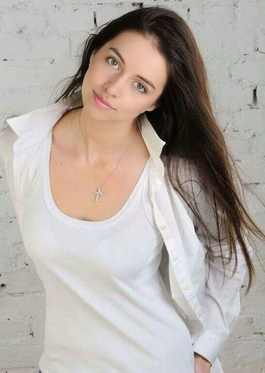 XXX Porn Photo of Nude Maggie_Fox3 81