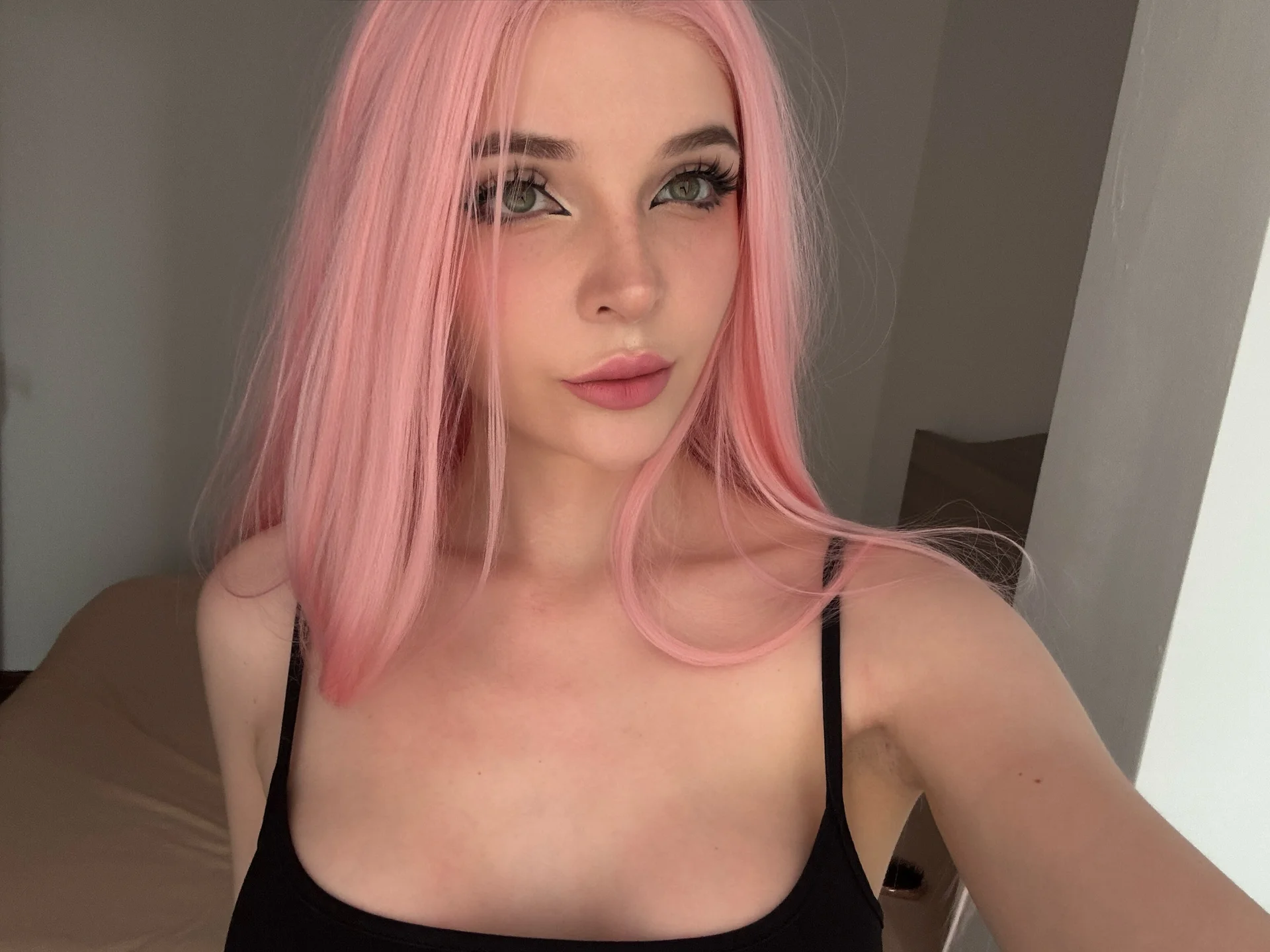 XXX Porn Photo of Nude l0lidream_ 2