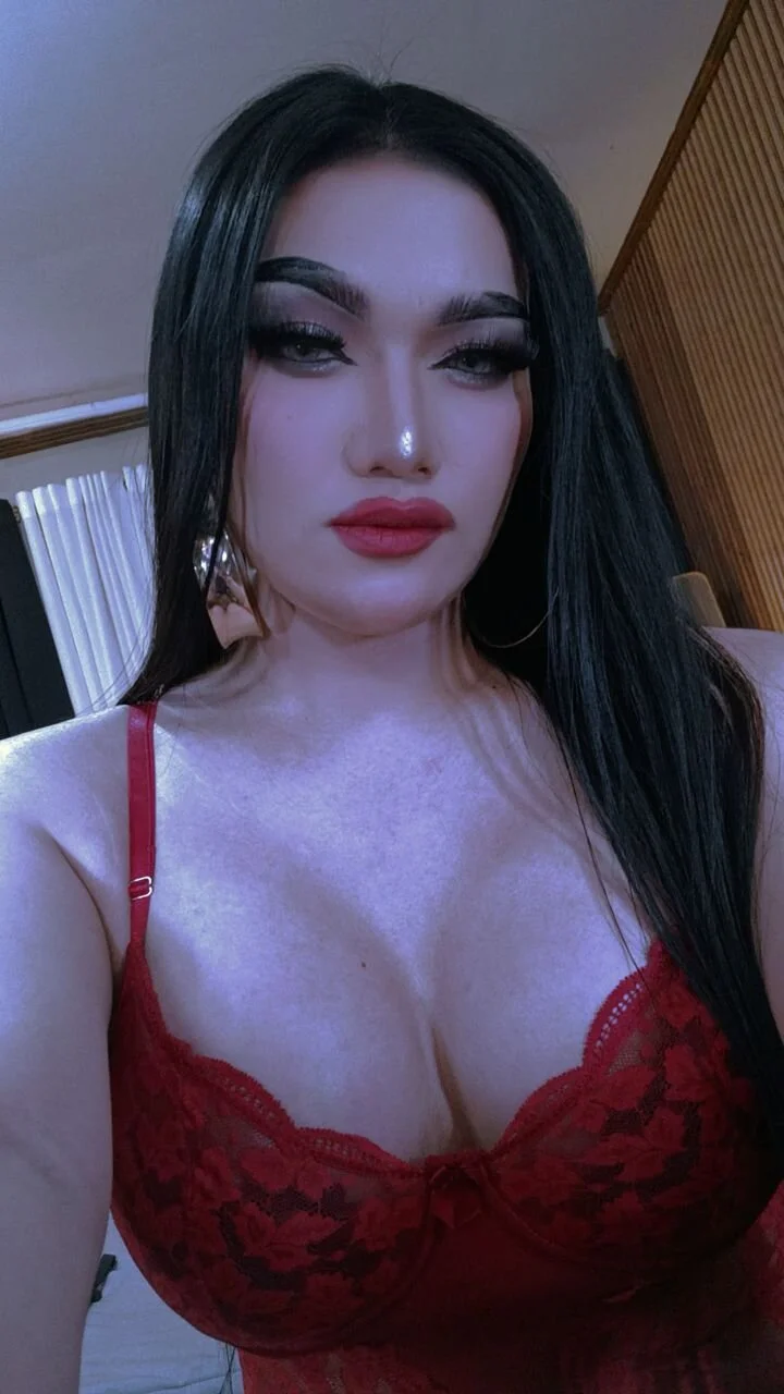 XXX Porn Photo of Nude AluraXJhanson 2