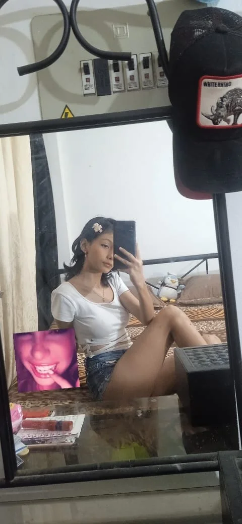 XXX Porn Photo of Nude xoxo_milk 7