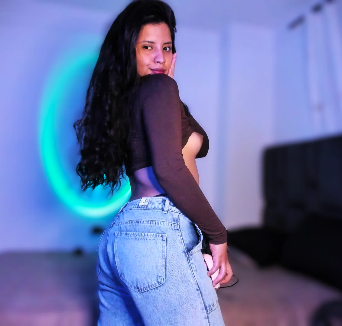 XXX Porn Photo of Nude byanabrown 35