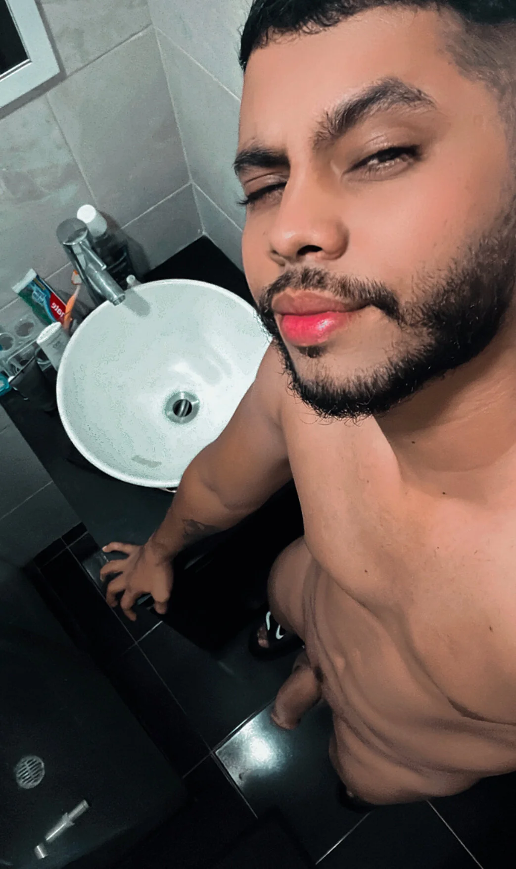 XXX Porn Photo of Nude Latinbunny6 13