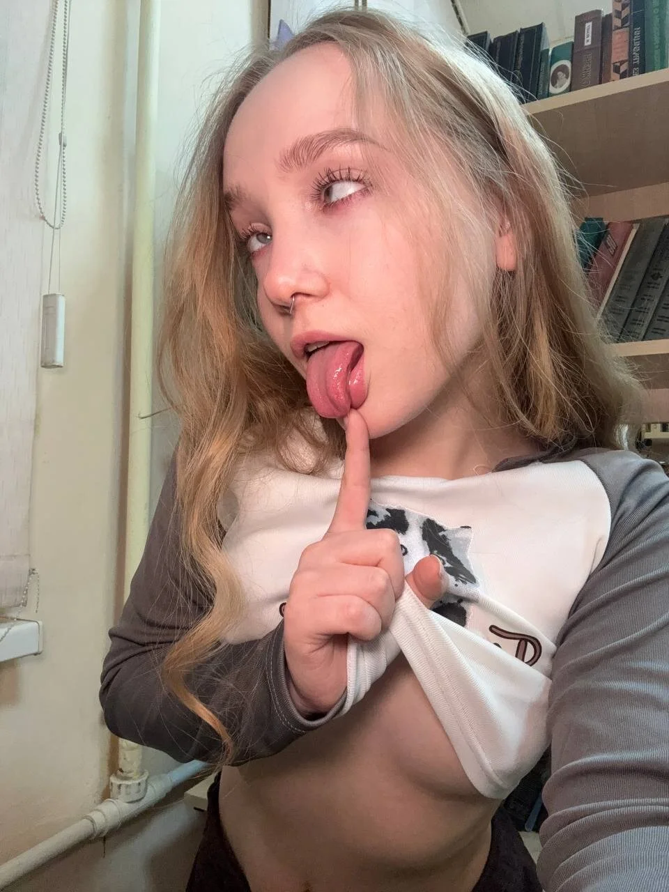 XXX Porn Photo of Nude bambi_lu 789