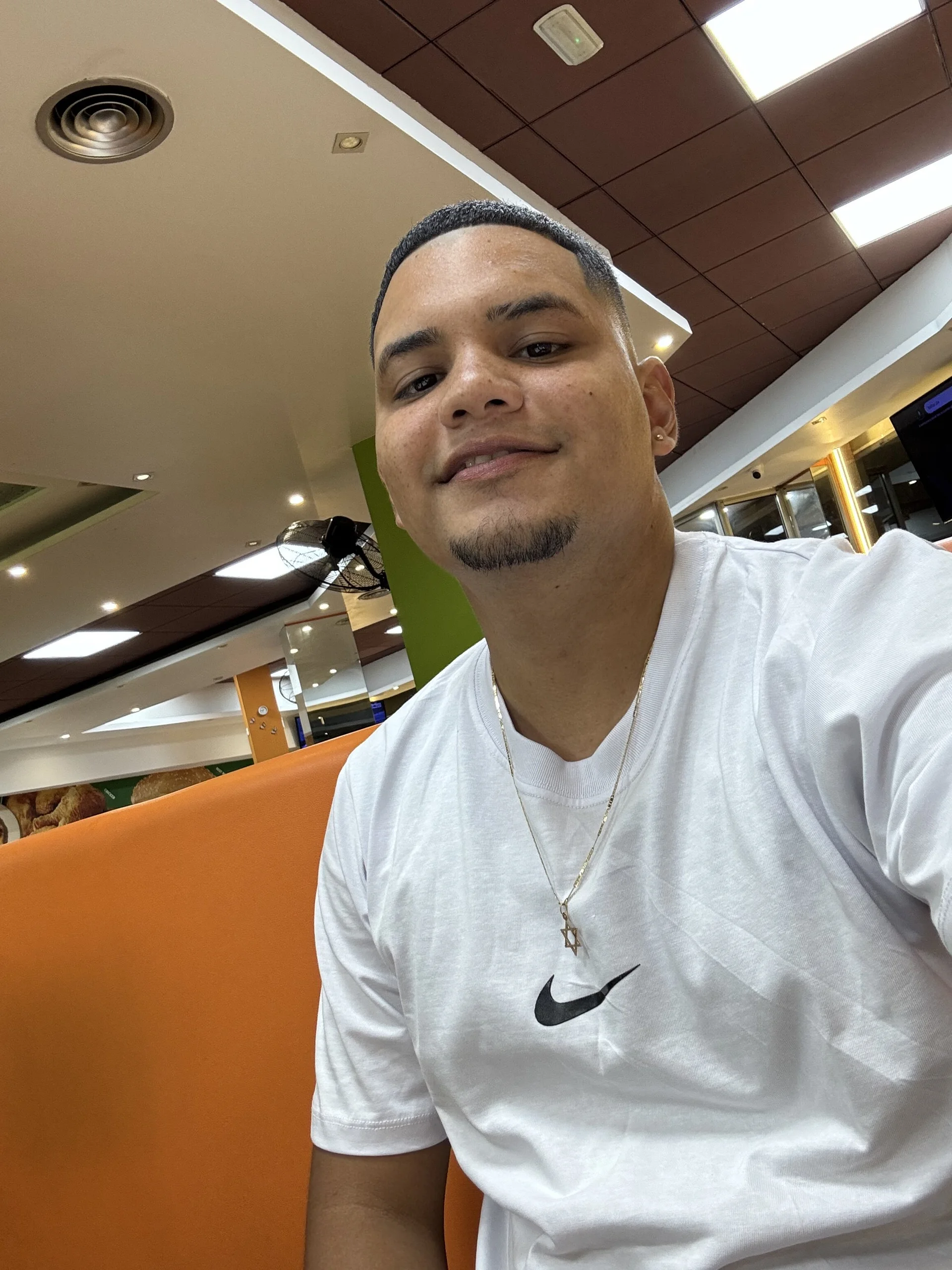 XXX Porn Photo of Nude Steven24r30 12