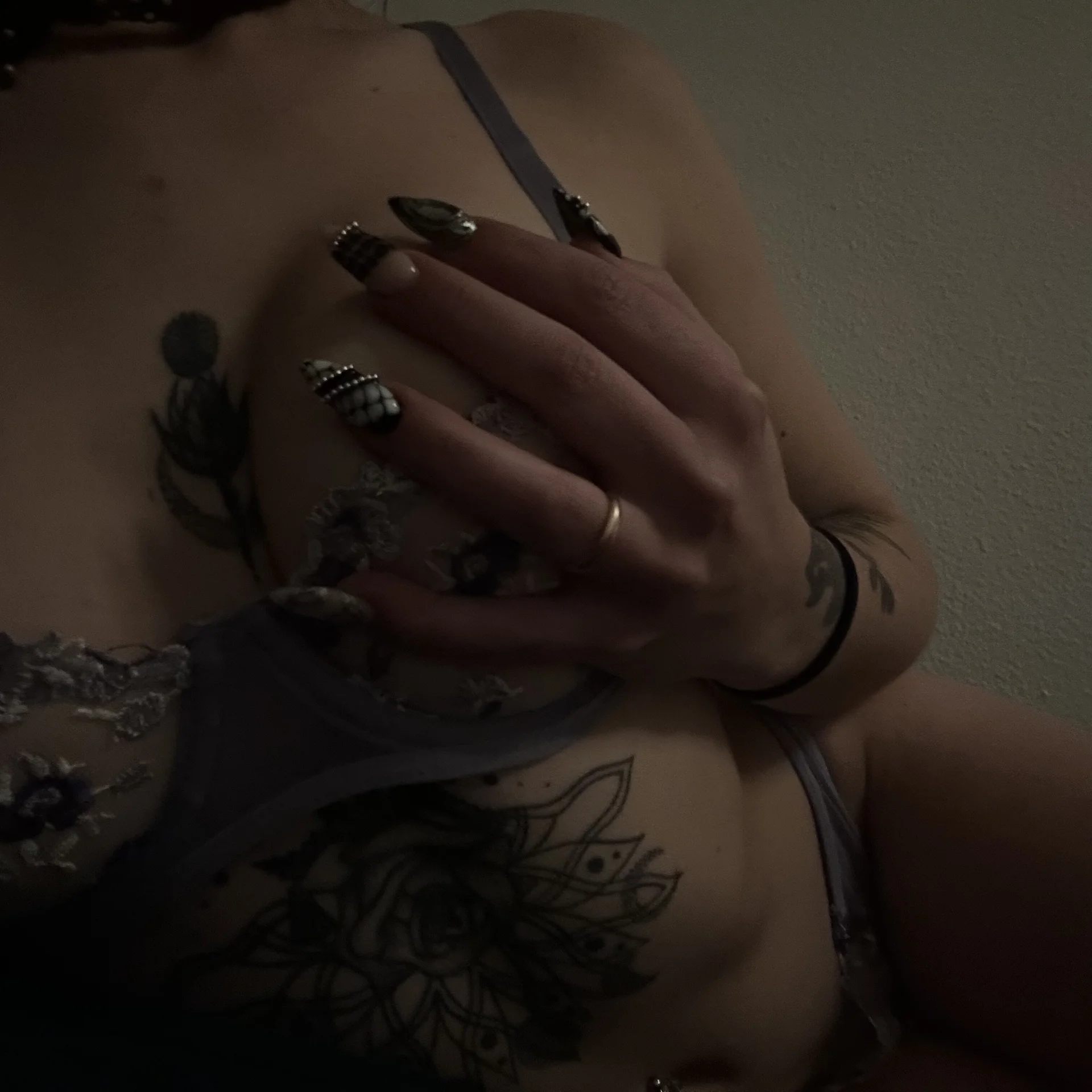 XXX Porn Photo of Nude sami_zone 2