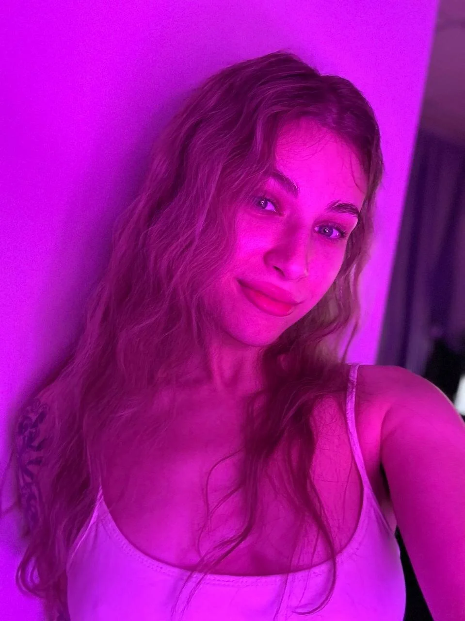 XXX Porn Photo of Nude EllieCutes 6