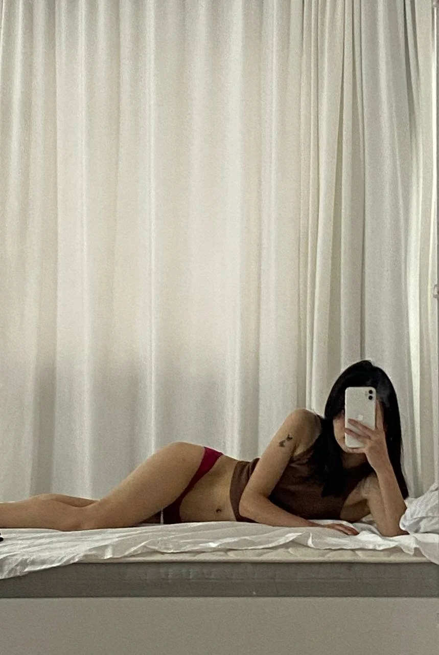 XXX Porn Photo of Nude Lola_Peach 1
