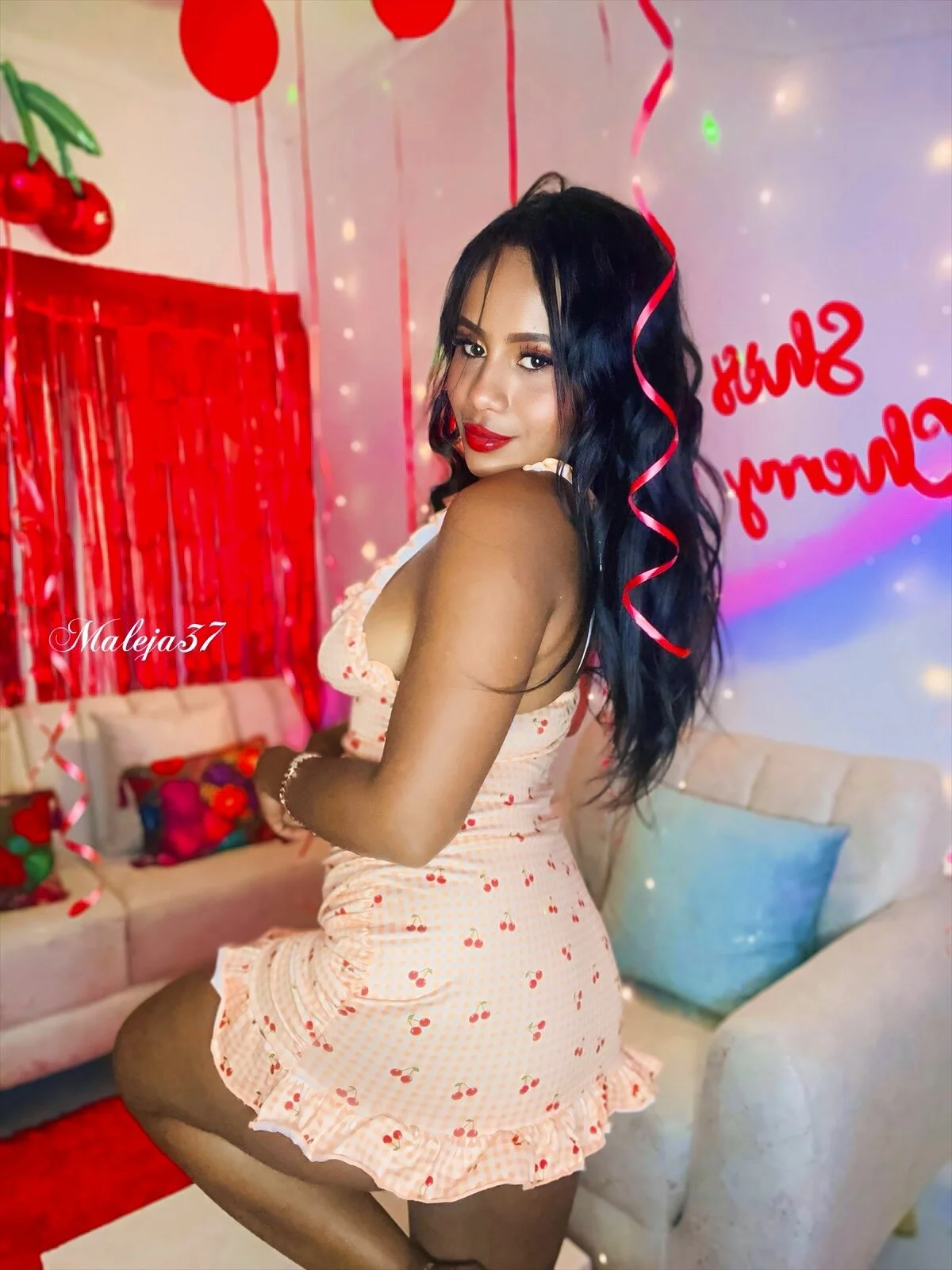 XXX Porn Photo of Nude AlisonHoot69 216