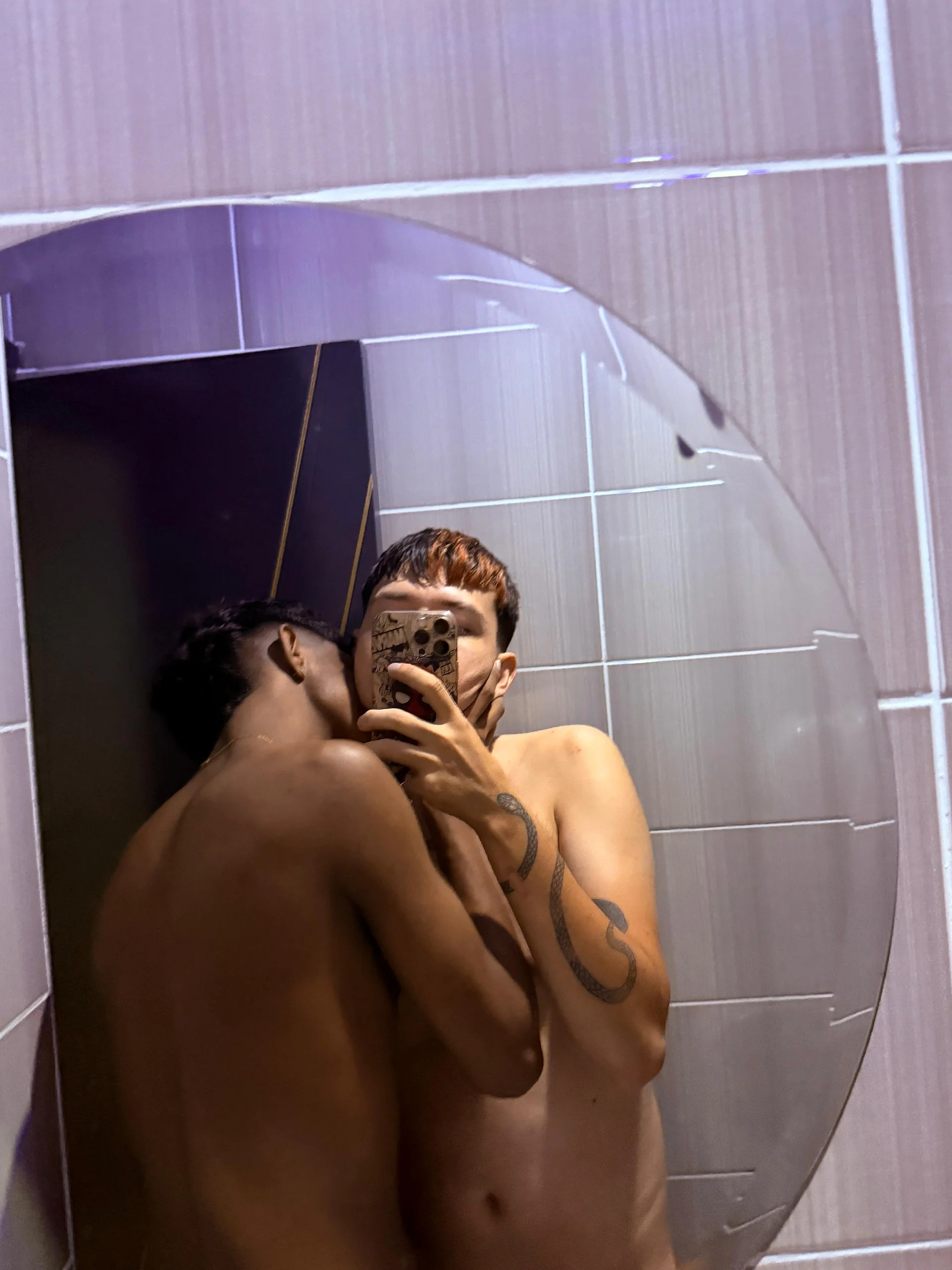XXX Porn Photo of Nude Santiago_And_Mick 21