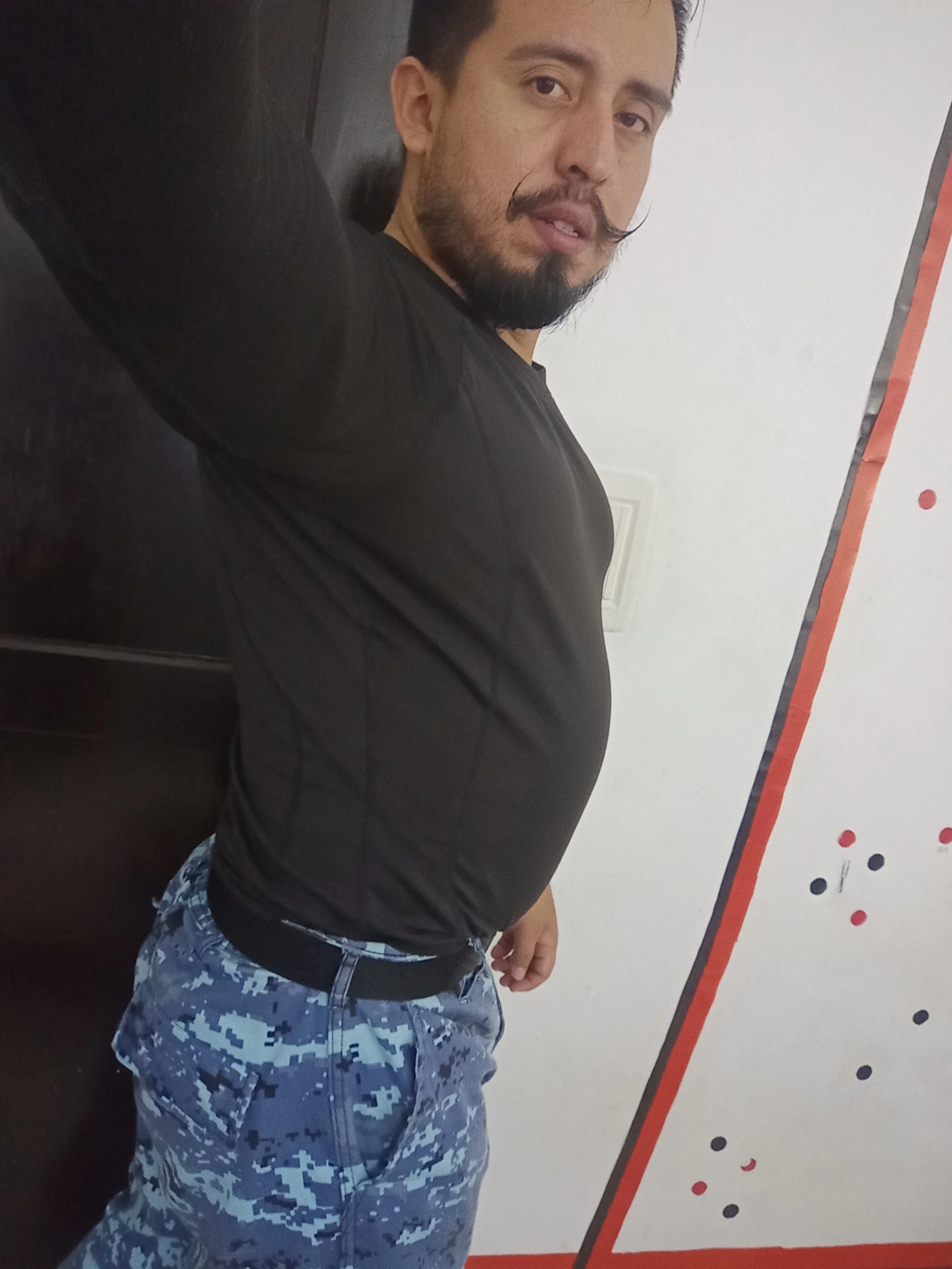 XXX Porn Photo of Nude KalethBigDick 940