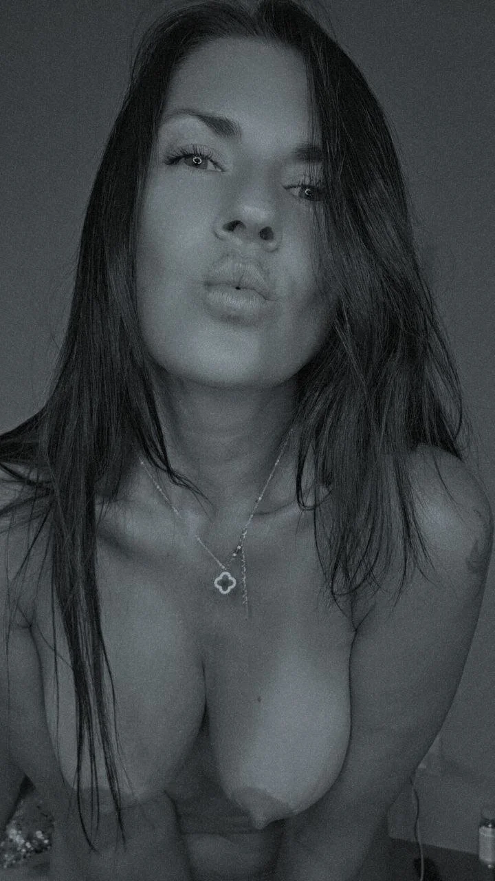 XXX Porn Photo of Nude WoW_Courtney 130