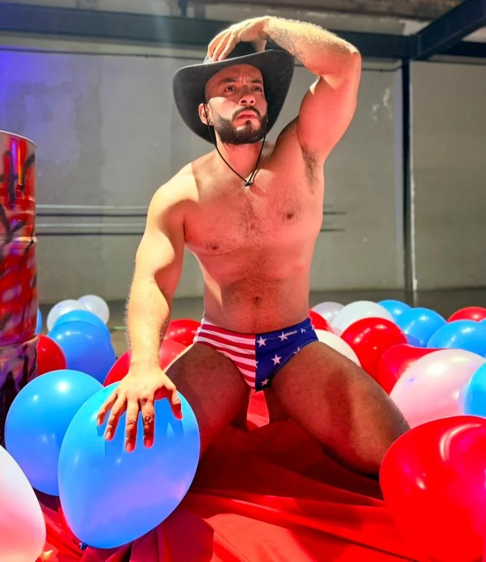 XXX Porn Photo of Nude Mike_savage3 99