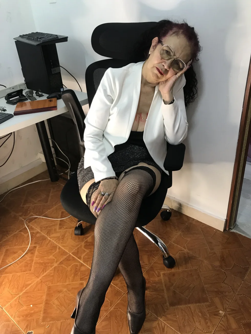 XXX Porn Photo of Nude agatha_ross26 14